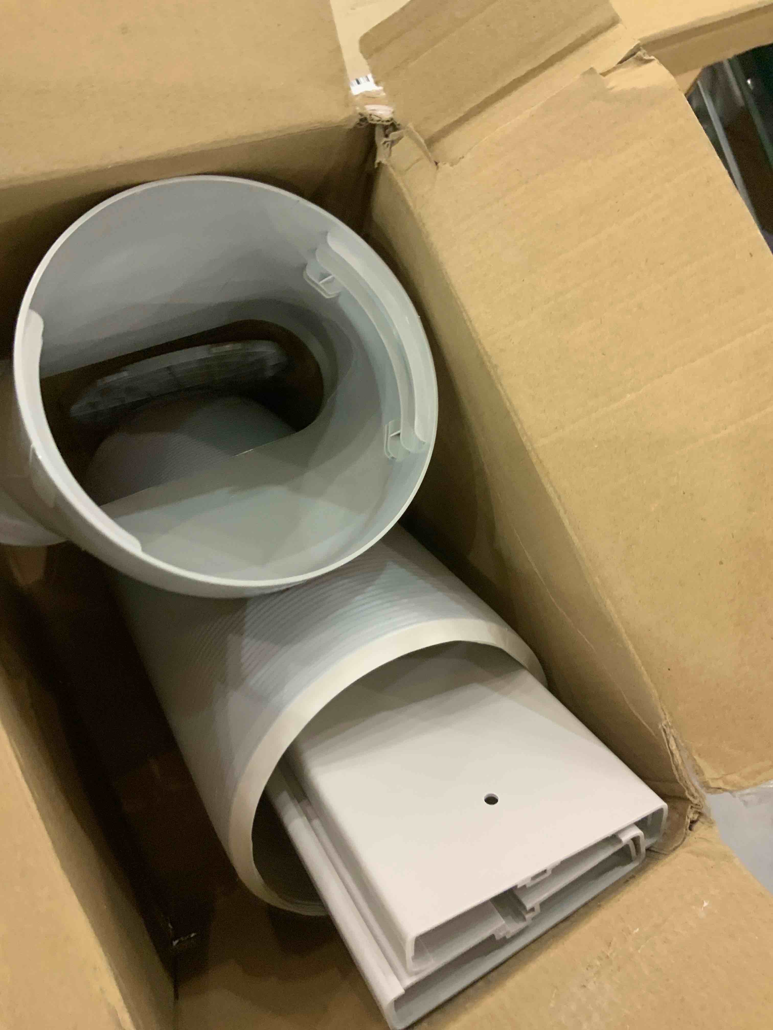 https://s3.amazonaws.com/lotting-images-prod/bidfta/EXS00954521_1703775730054.jpeg