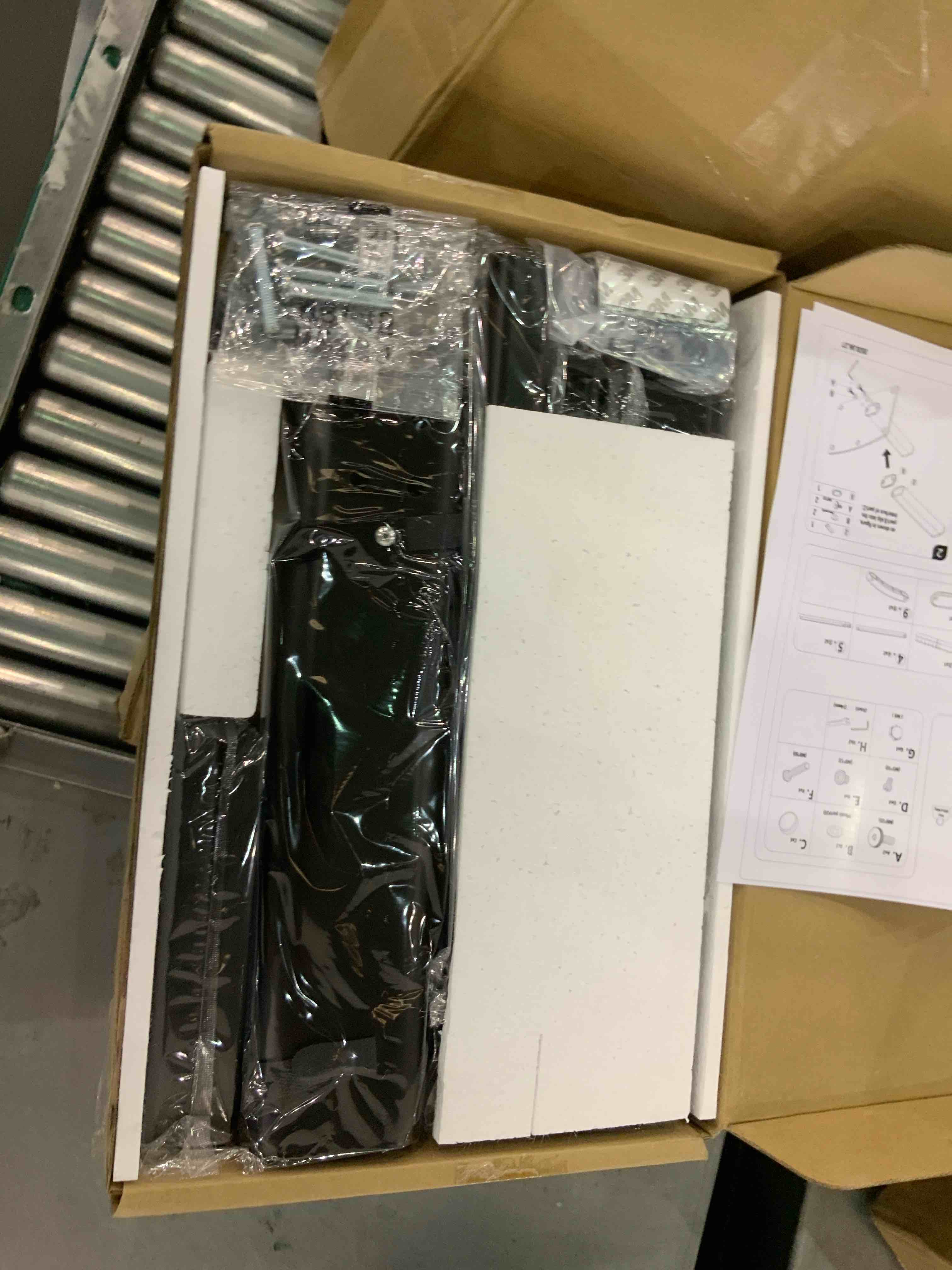 https://s3.amazonaws.com/lotting-images-prod/bidfta/EXS00954704_1703857786598.jpeg