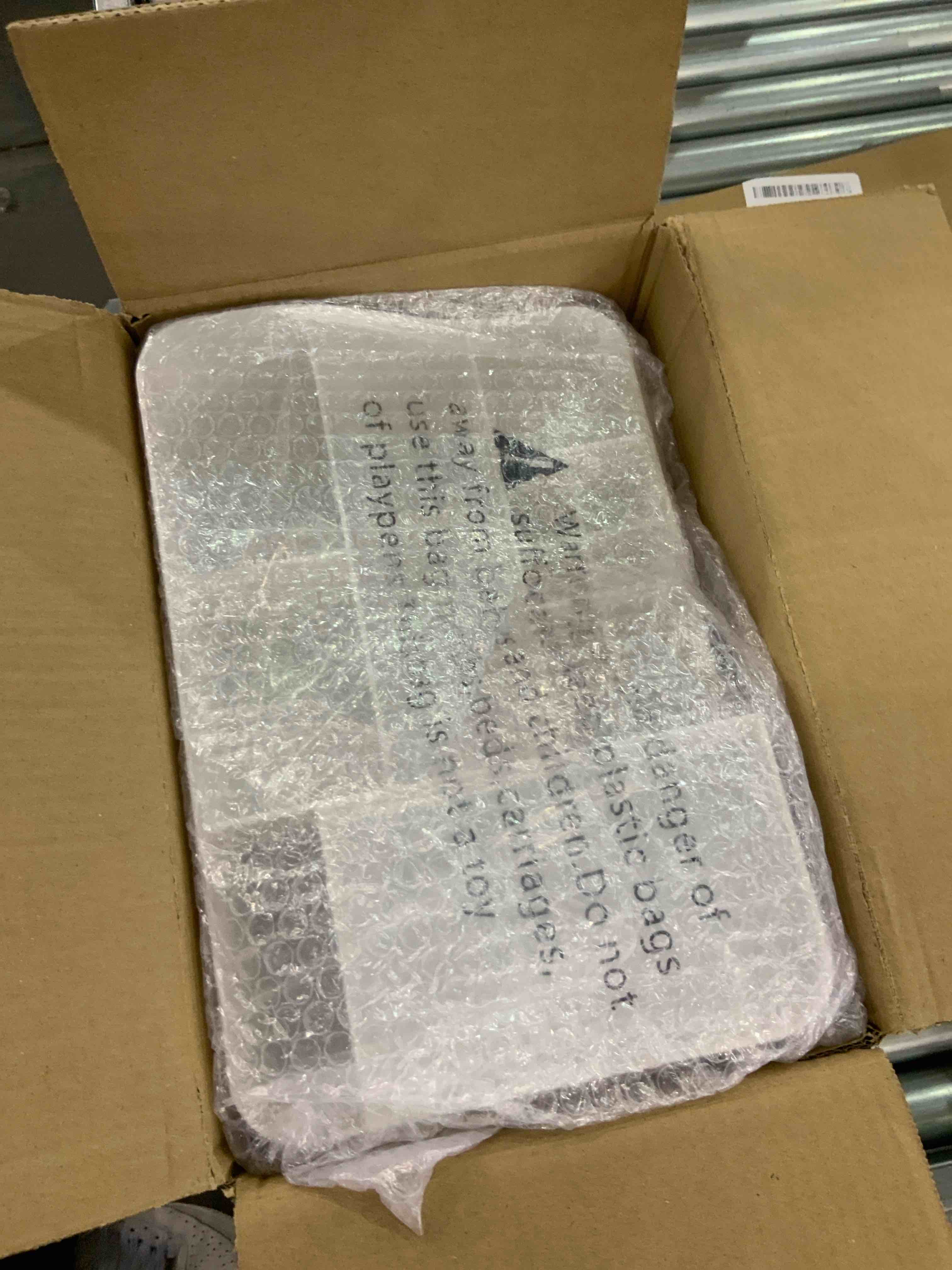https://s3.amazonaws.com/lotting-images-prod/bidfta/EXS00954767_1703868672903.jpeg
