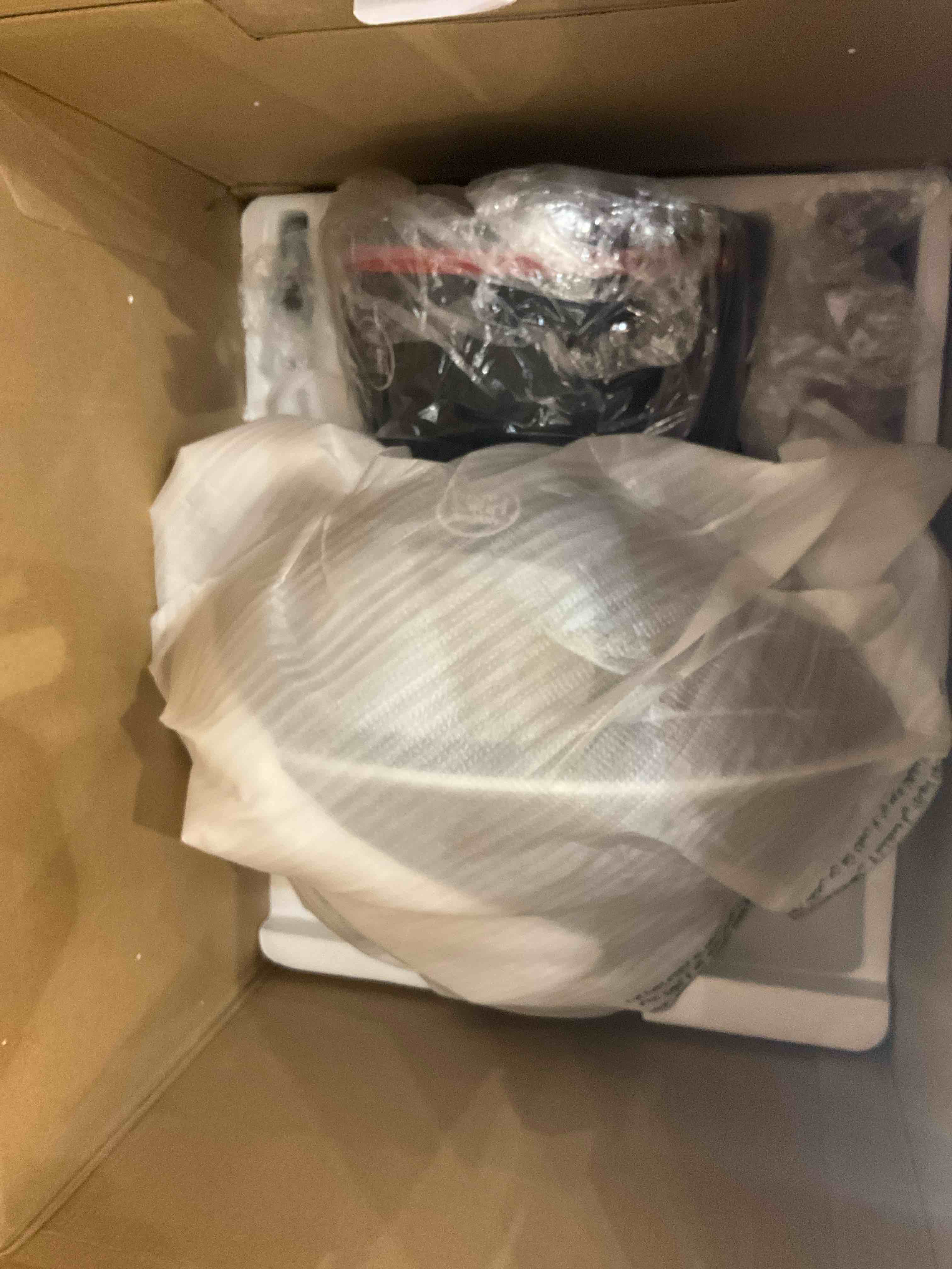 https://s3.amazonaws.com/lotting-images-prod/bidfta/EXS00955938_1704911656680.jpeg