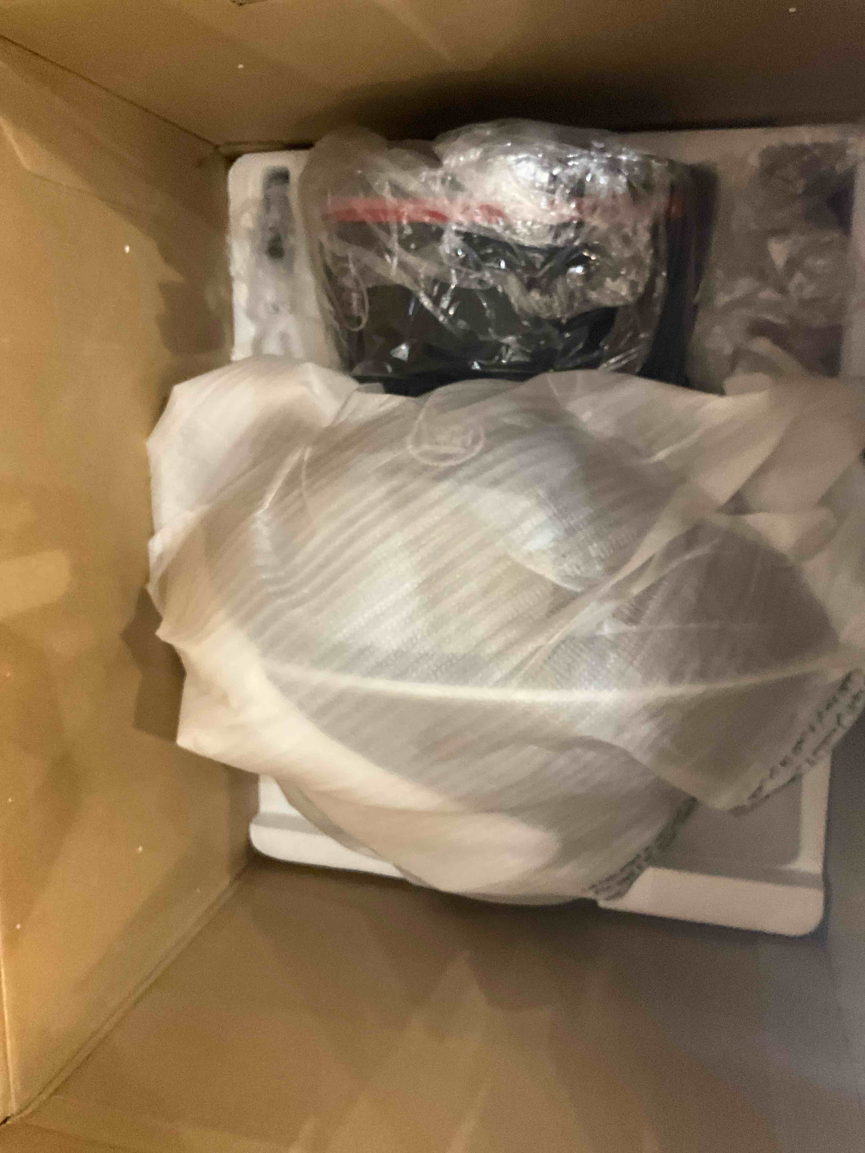 https://s3.amazonaws.com/lotting-images-prod/bidfta/EXS00955938_1704911658107.jpeg
