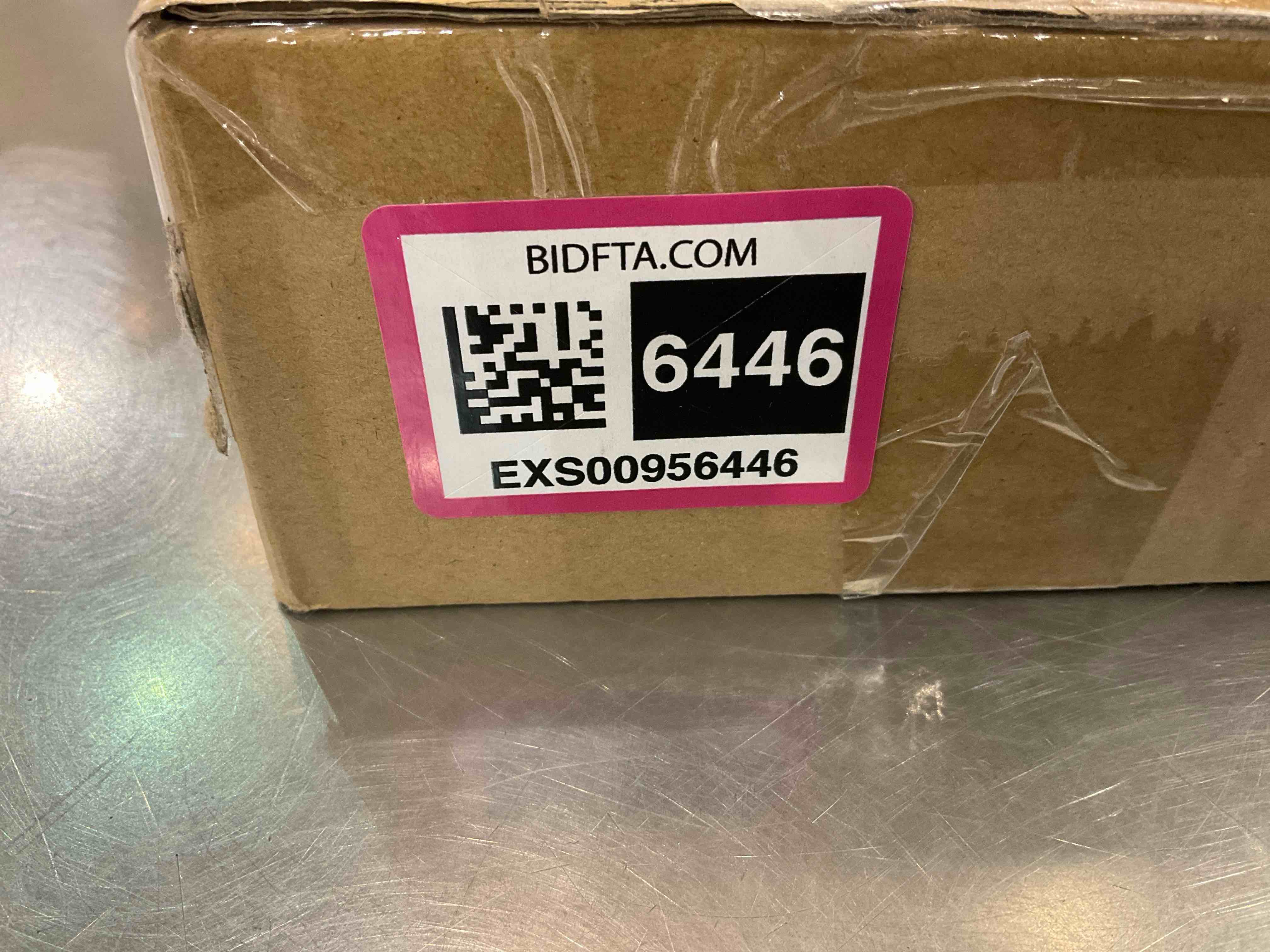 https://s3.amazonaws.com/lotting-images-prod/bidfta/EXS00956446_1705940333892.jpeg