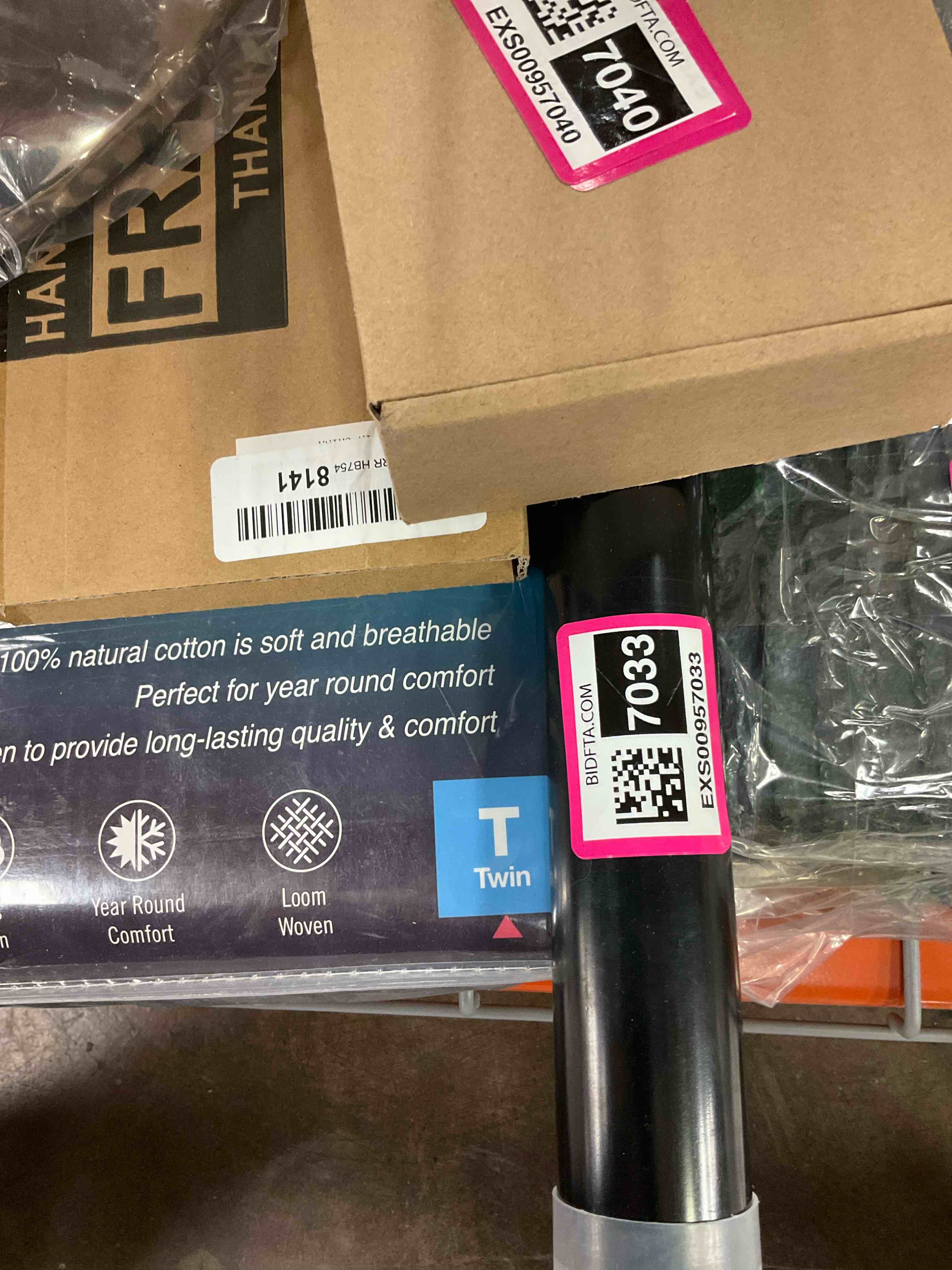 https://s3.amazonaws.com/lotting-images-prod/bidfta/EXS00957033_1703784564720.jpeg