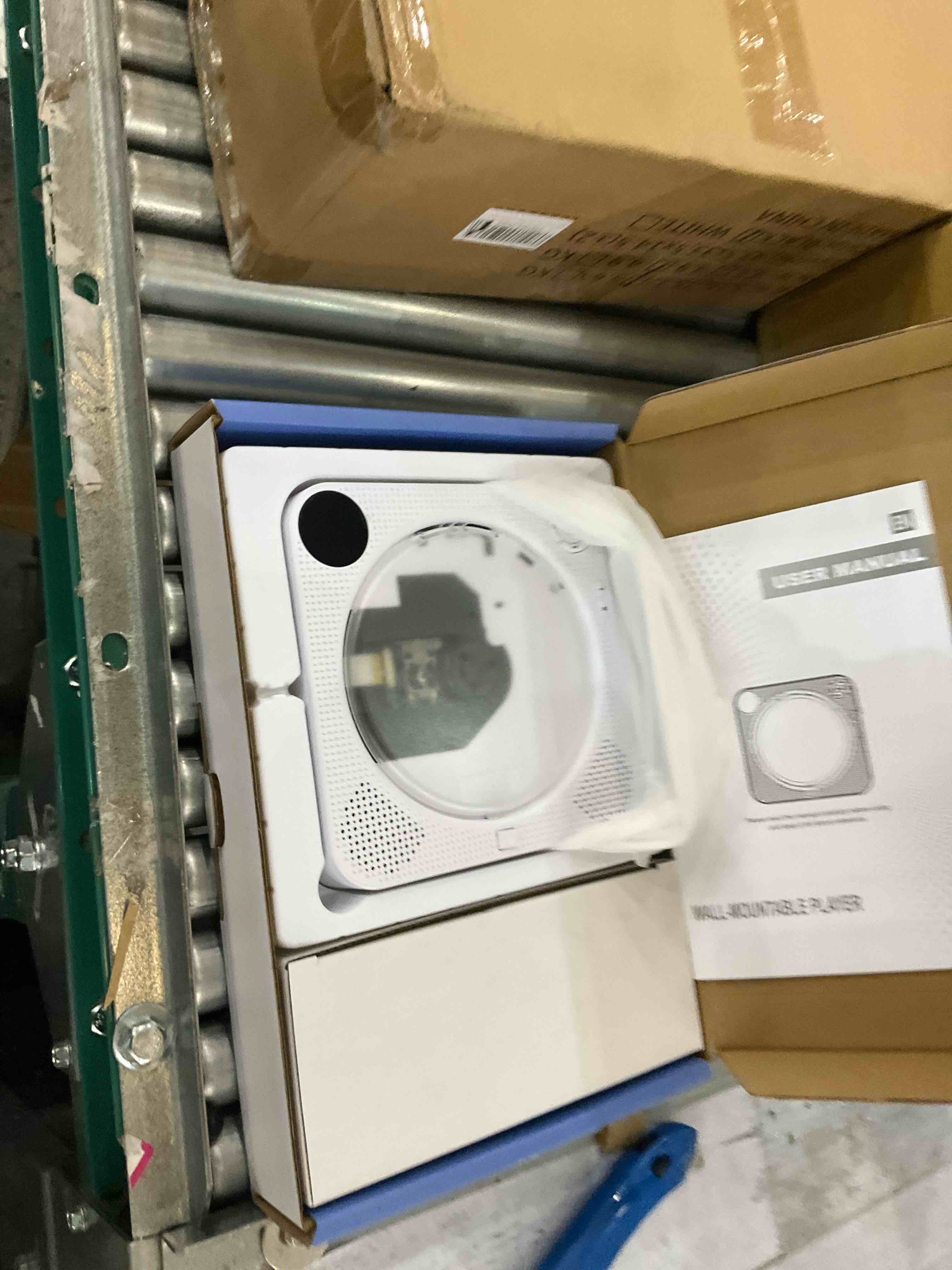https://s3.amazonaws.com/lotting-images-prod/bidfta/EXS00957925_1704731997078.jpeg