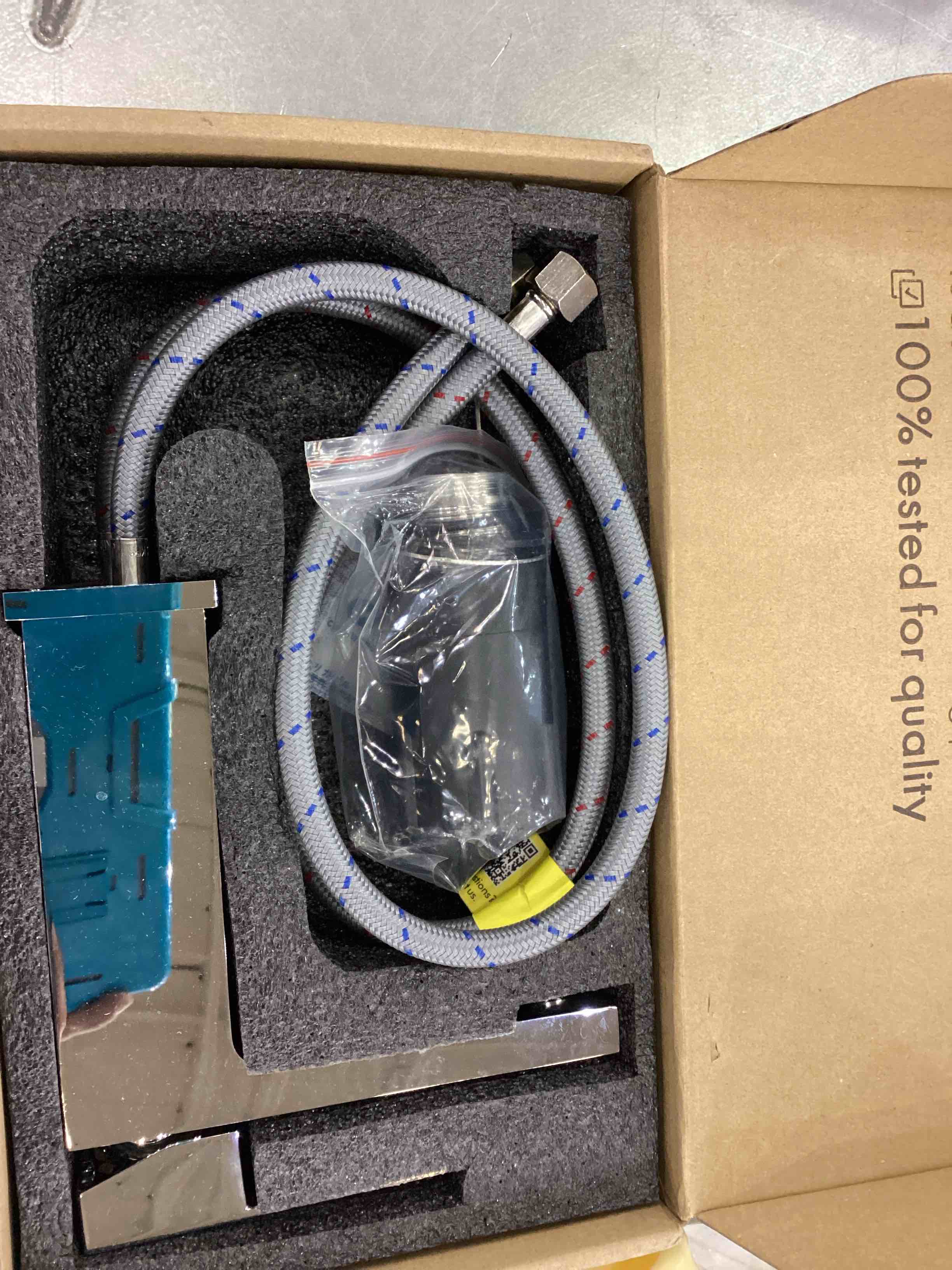 https://s3.amazonaws.com/lotting-images-prod/bidfta/EXS00958299_1703692471959.jpeg