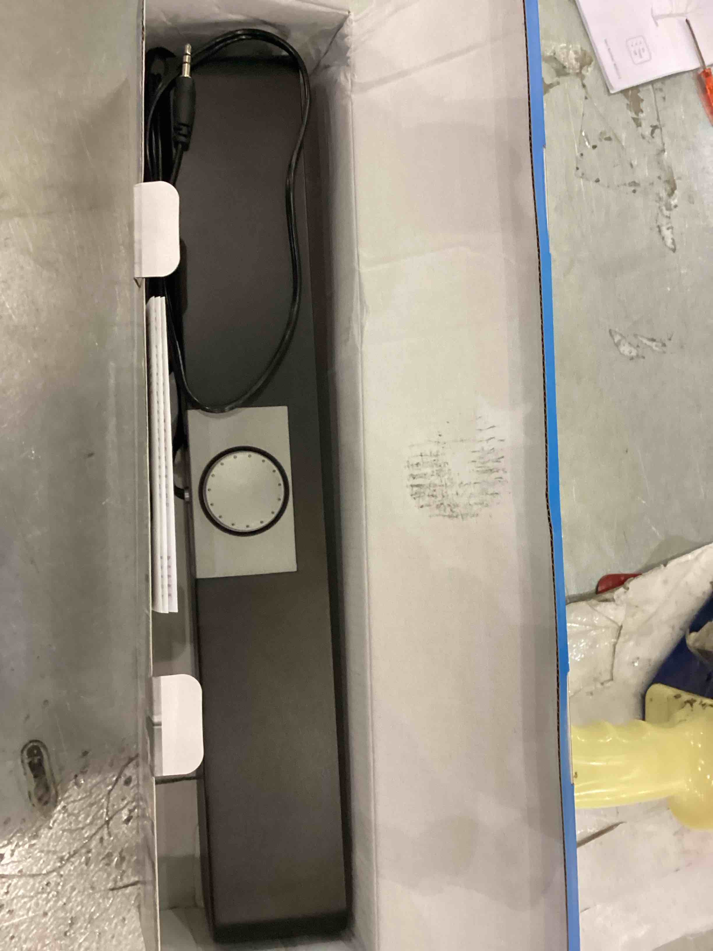 VOTNTUT Computer Speakers,Wired USB Desktop Speaker,Stereo USB Powered Mini Sound Bar Speaker for PC Tablets Desktop Laptop MP3 Mac Air/Pro((USB-C to USB Adapter Included)