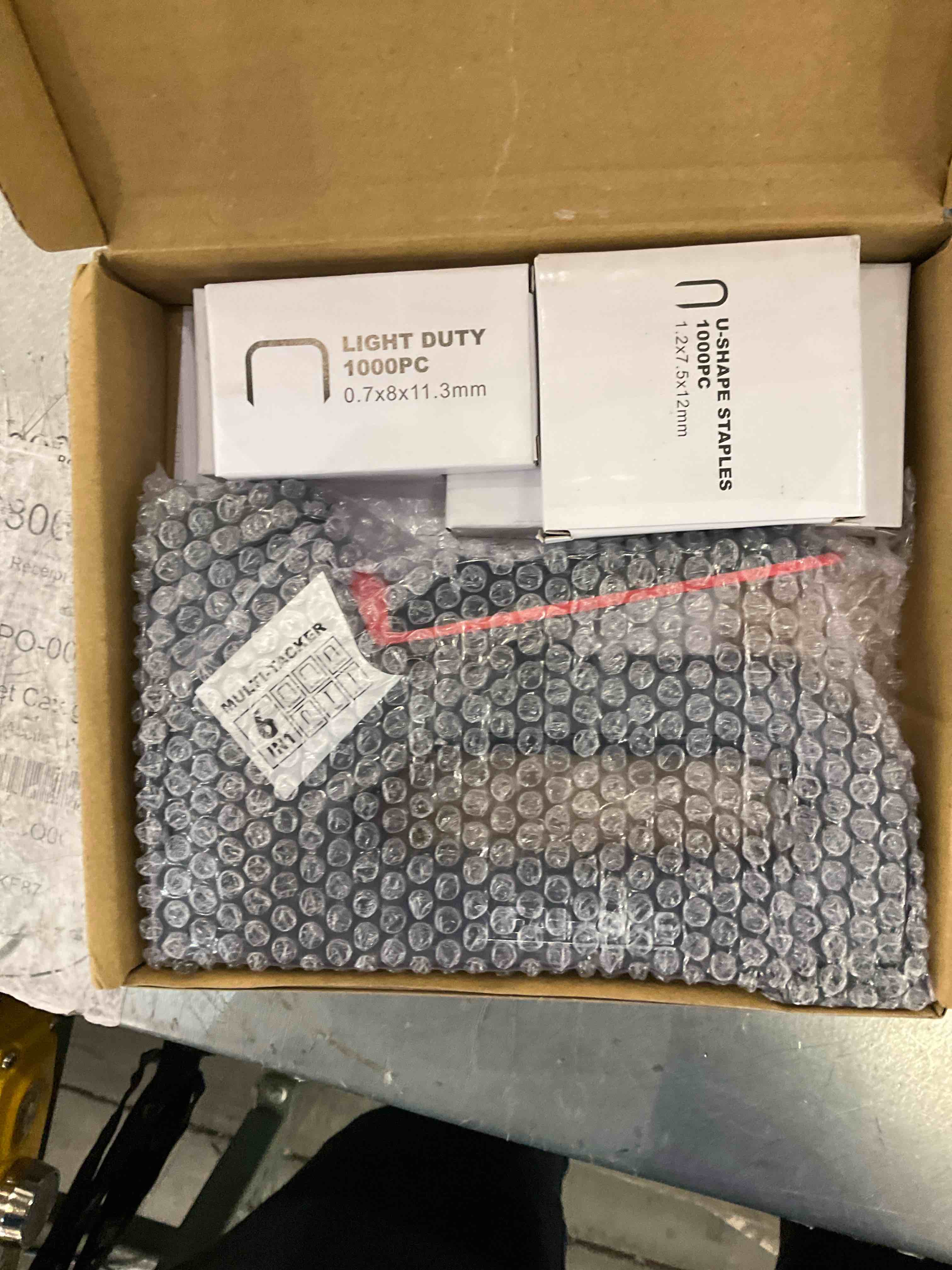 https://s3.amazonaws.com/lotting-images-prod/bidfta/EXS00958323_1703700345945.jpeg