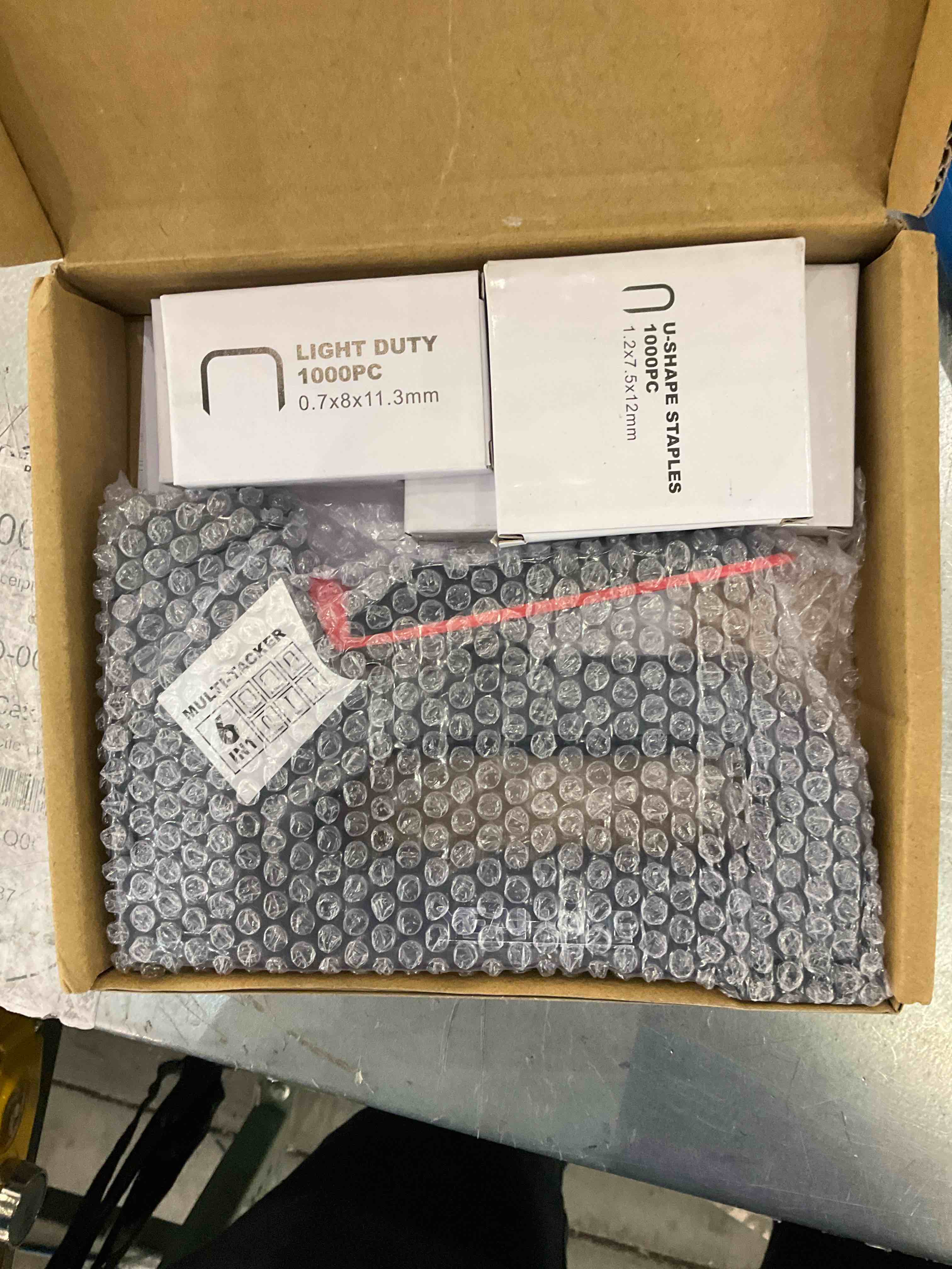 https://s3.amazonaws.com/lotting-images-prod/bidfta/EXS00958323_1703700346892.jpeg