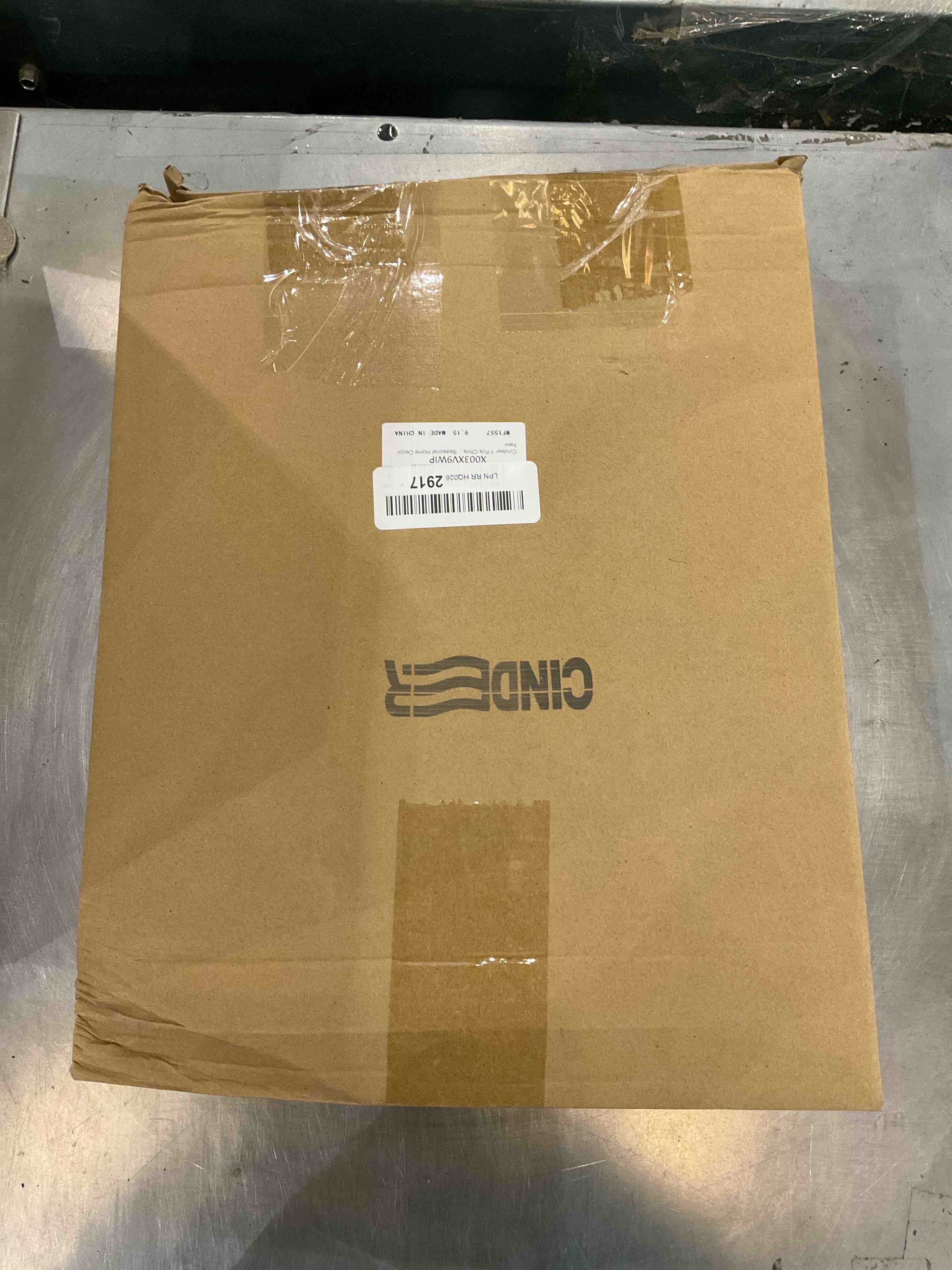 https://s3.amazonaws.com/lotting-images-prod/bidfta/EXS00958521_1703271319307.jpeg