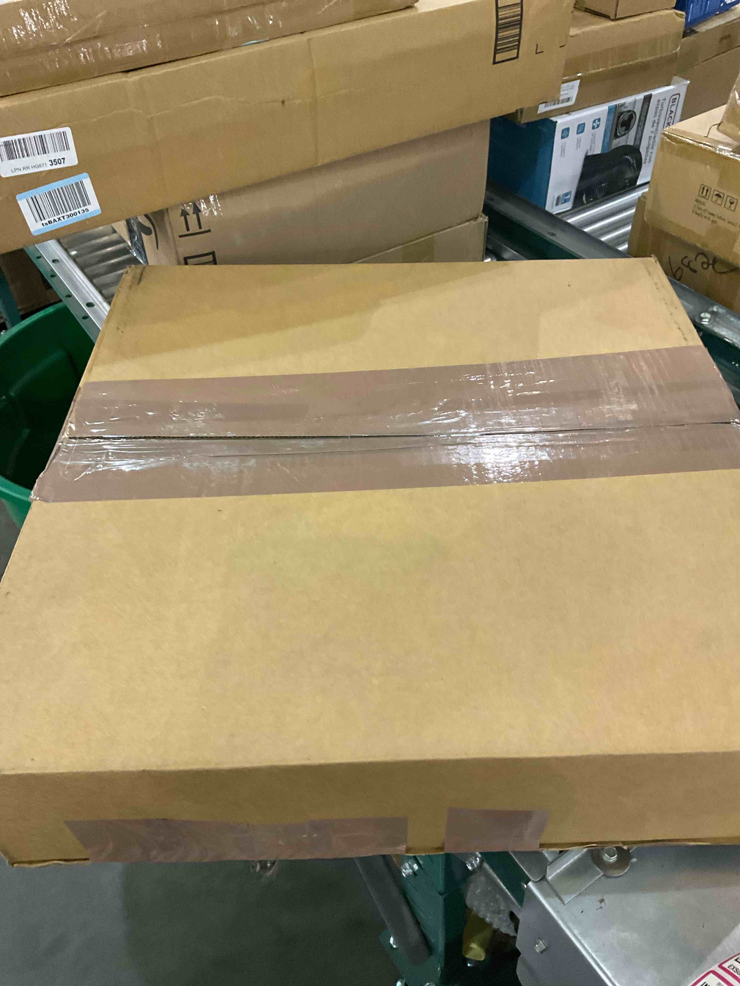 https://s3.amazonaws.com/lotting-images-prod/bidfta/EXS00958582_1703683516279.jpeg