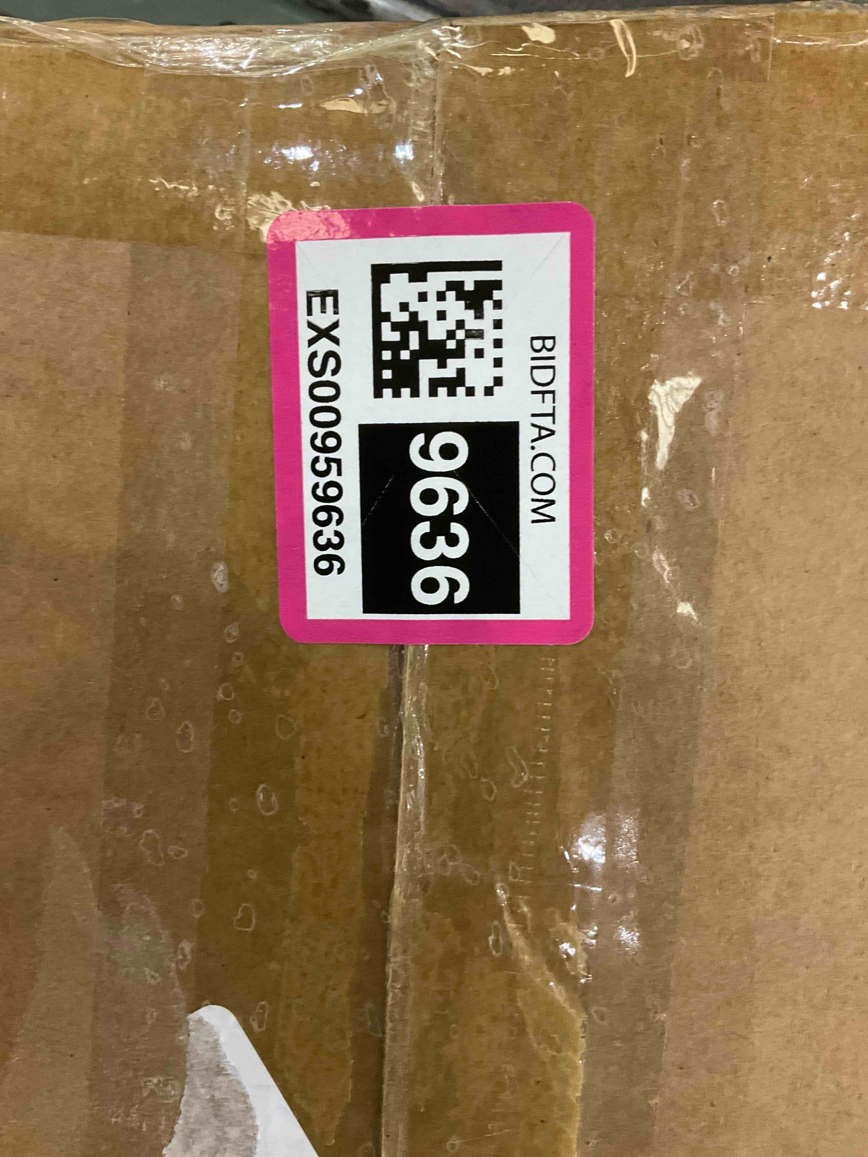 https://s3.amazonaws.com/lotting-images-prod/bidfta/EXS00959636_1704743029290.jpeg