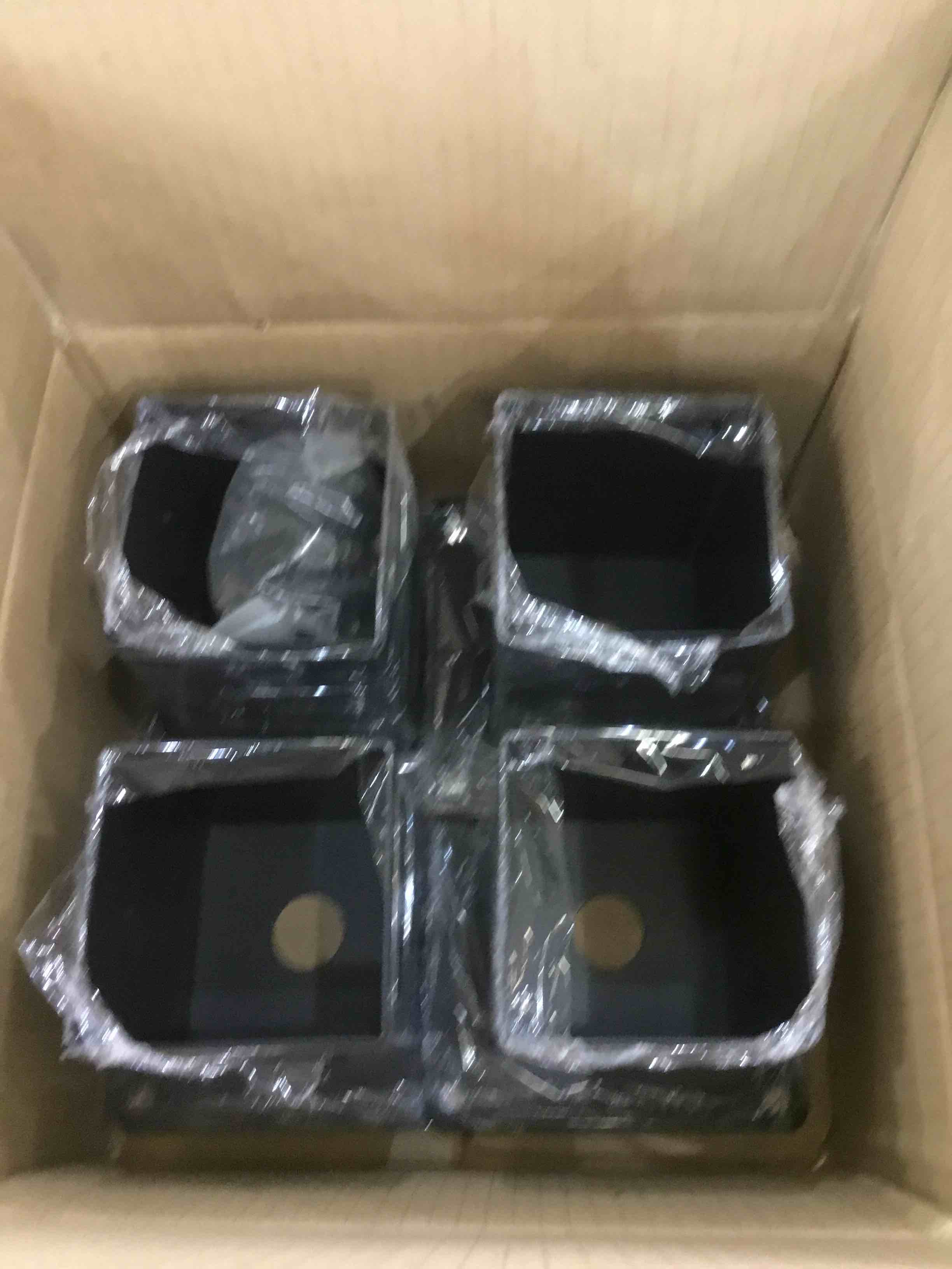 https://s3.amazonaws.com/lotting-images-prod/bidfta/EXS00959970_1705587537528.jpeg
