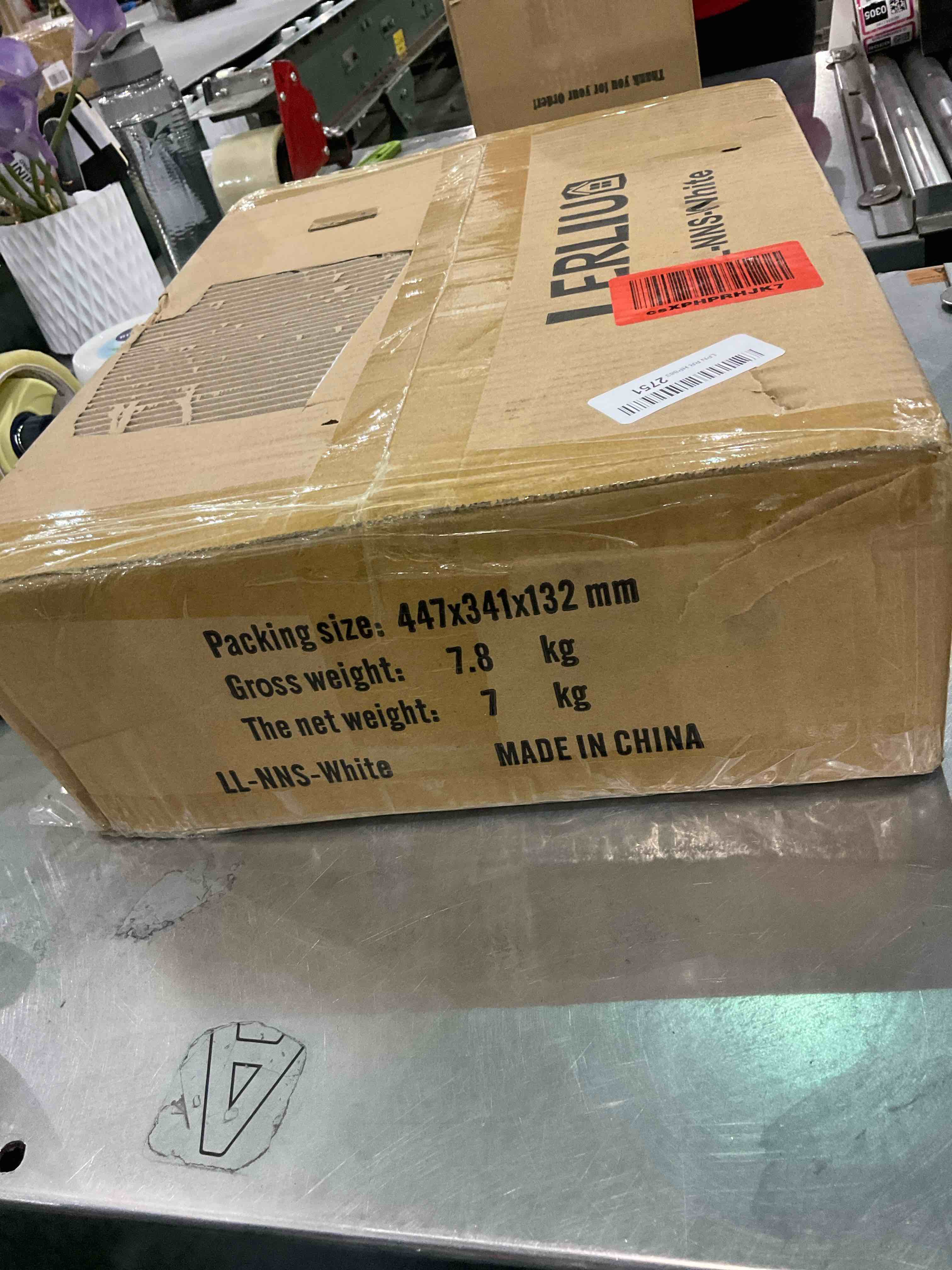 https://s3.amazonaws.com/lotting-images-prod/bidfta/EXS00961549_1702991527323.jpeg