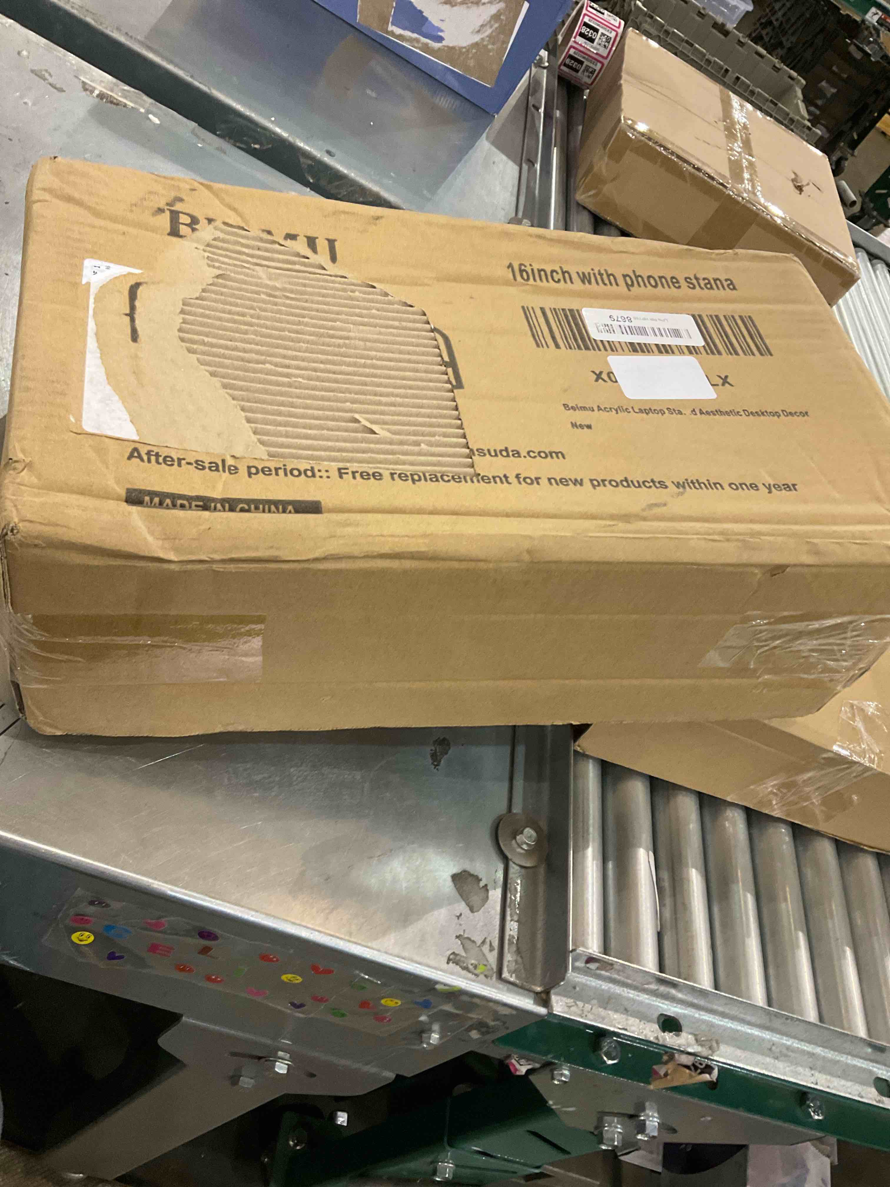 https://s3.amazonaws.com/lotting-images-prod/bidfta/EXS00961589_1702997930633.jpeg
