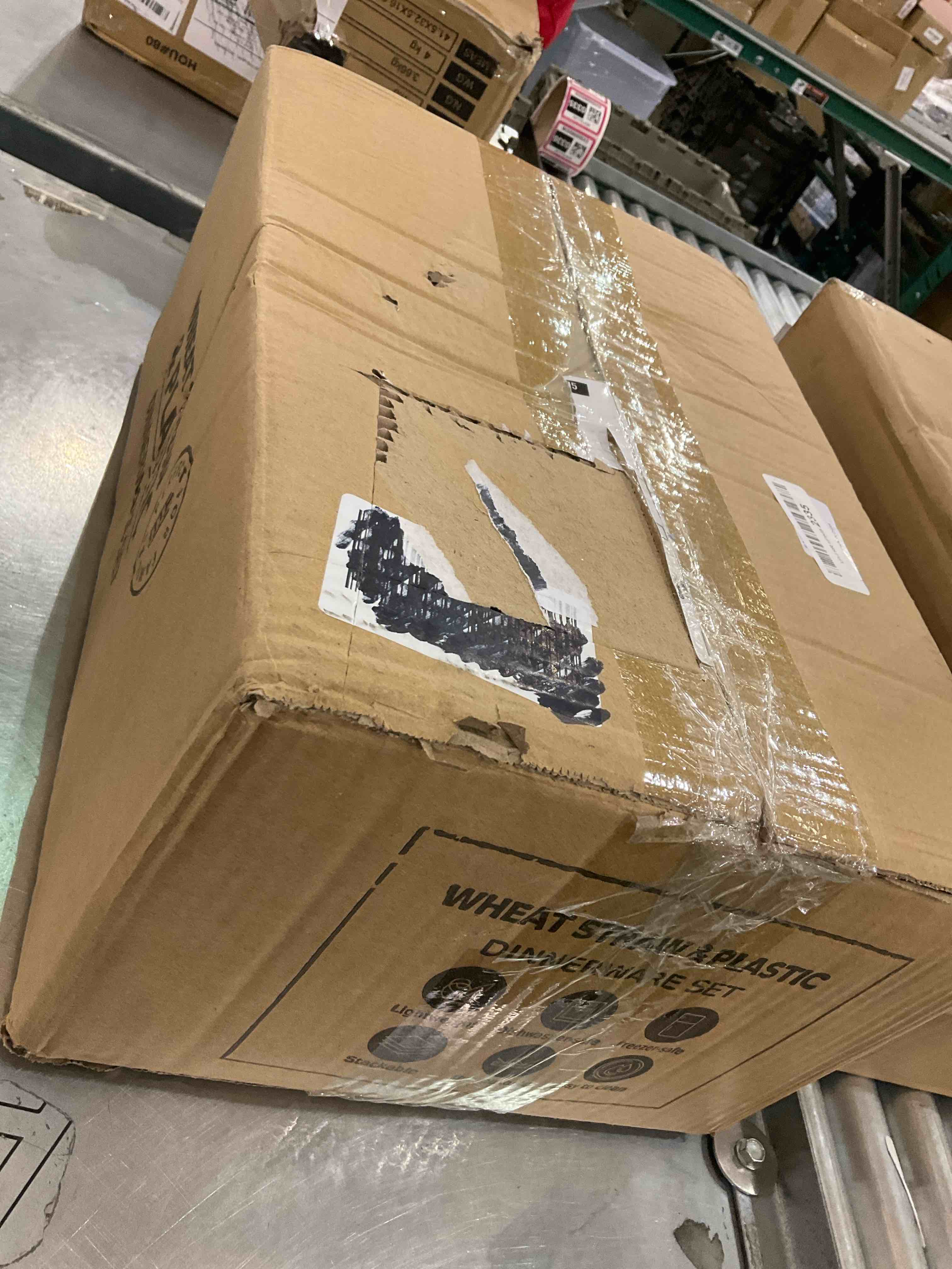 https://s3.amazonaws.com/lotting-images-prod/bidfta/EXS00961614_1703001414696.jpeg