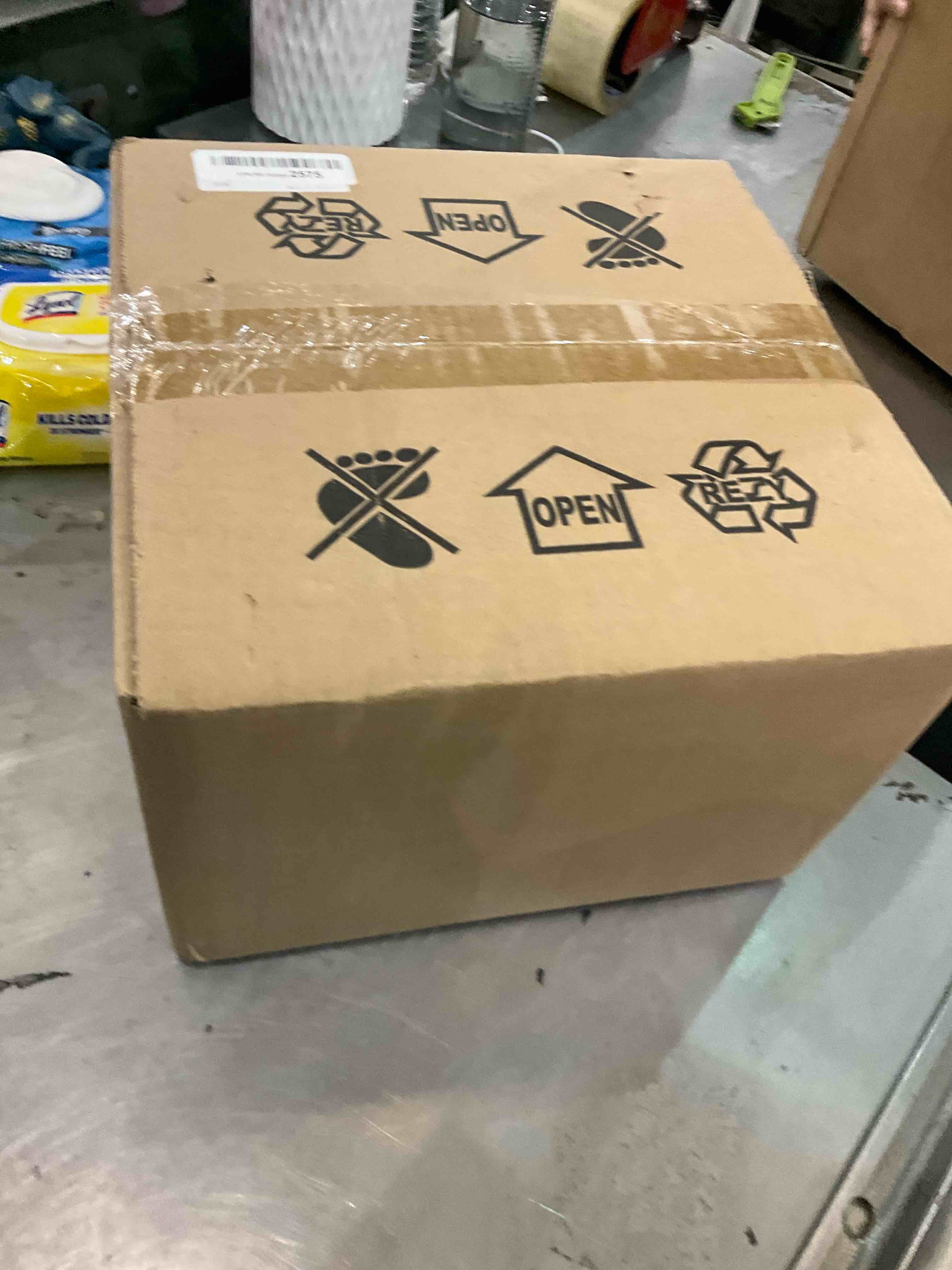 https://s3.amazonaws.com/lotting-images-prod/bidfta/EXS00961816_1703089718784.jpeg
