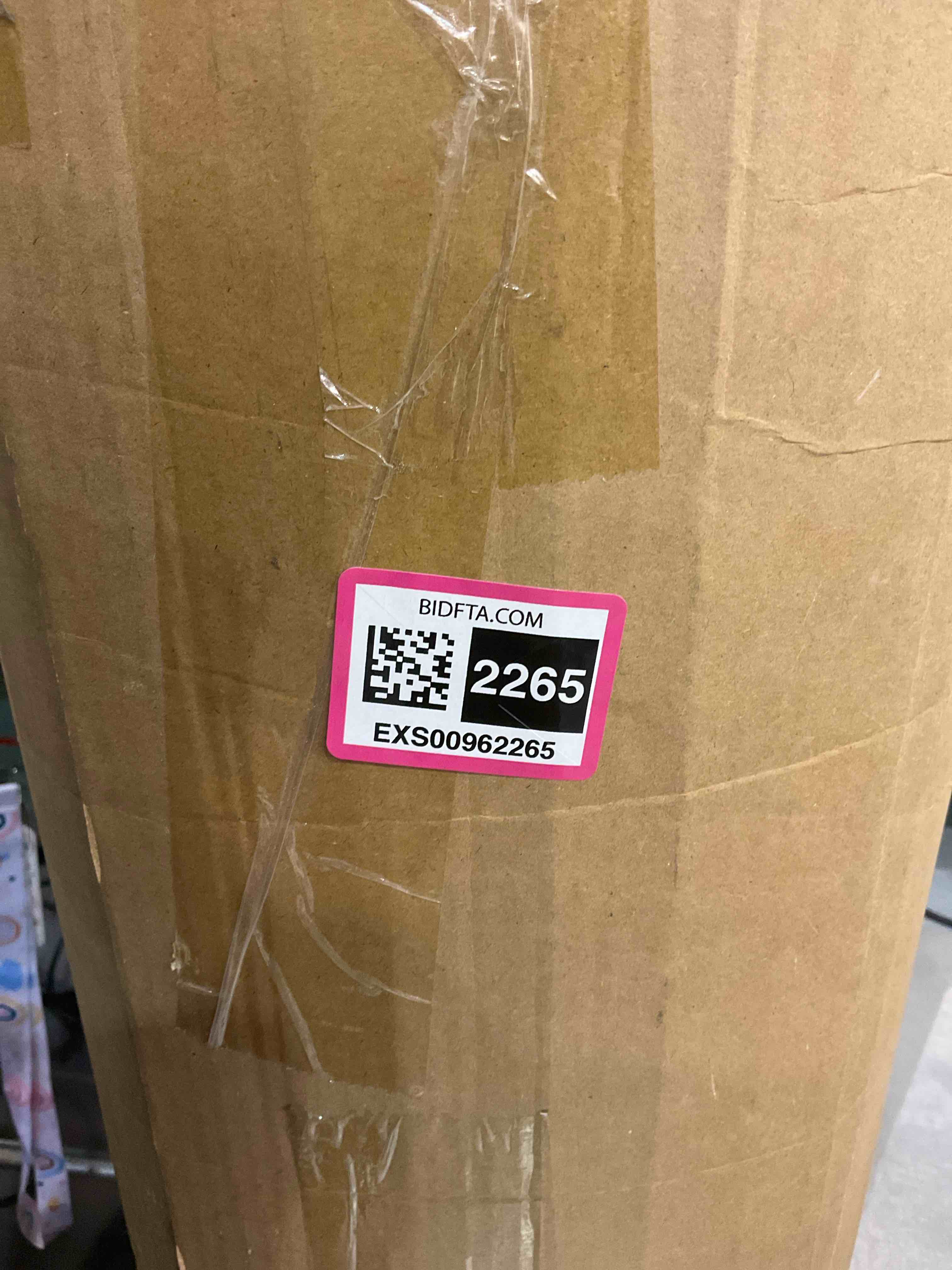 https://s3.amazonaws.com/lotting-images-prod/bidfta/EXS00962265_1702929931448.jpeg