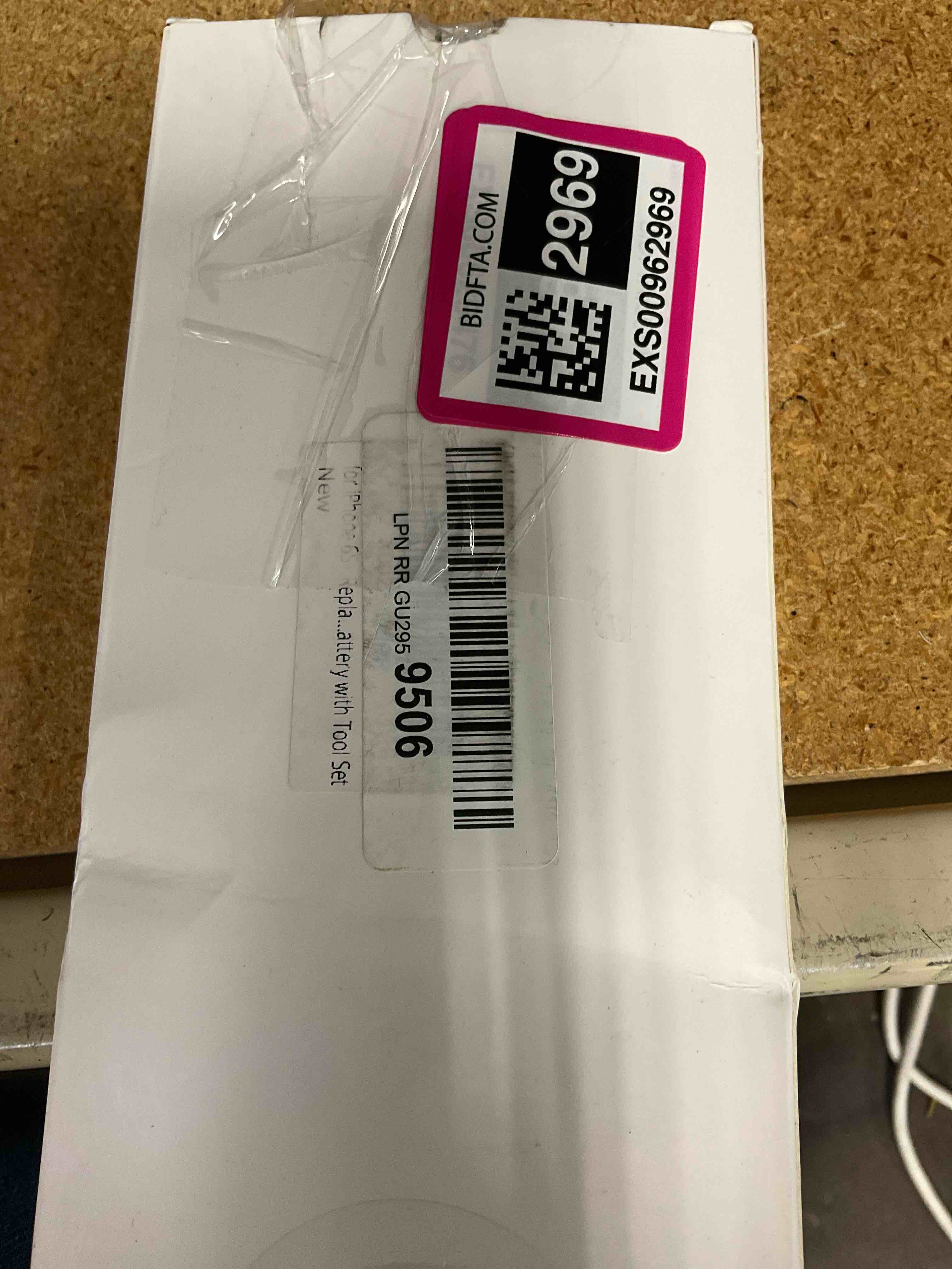 https://s3.amazonaws.com/lotting-images-prod/bidfta/EXS00962969_1703699778207.jpeg