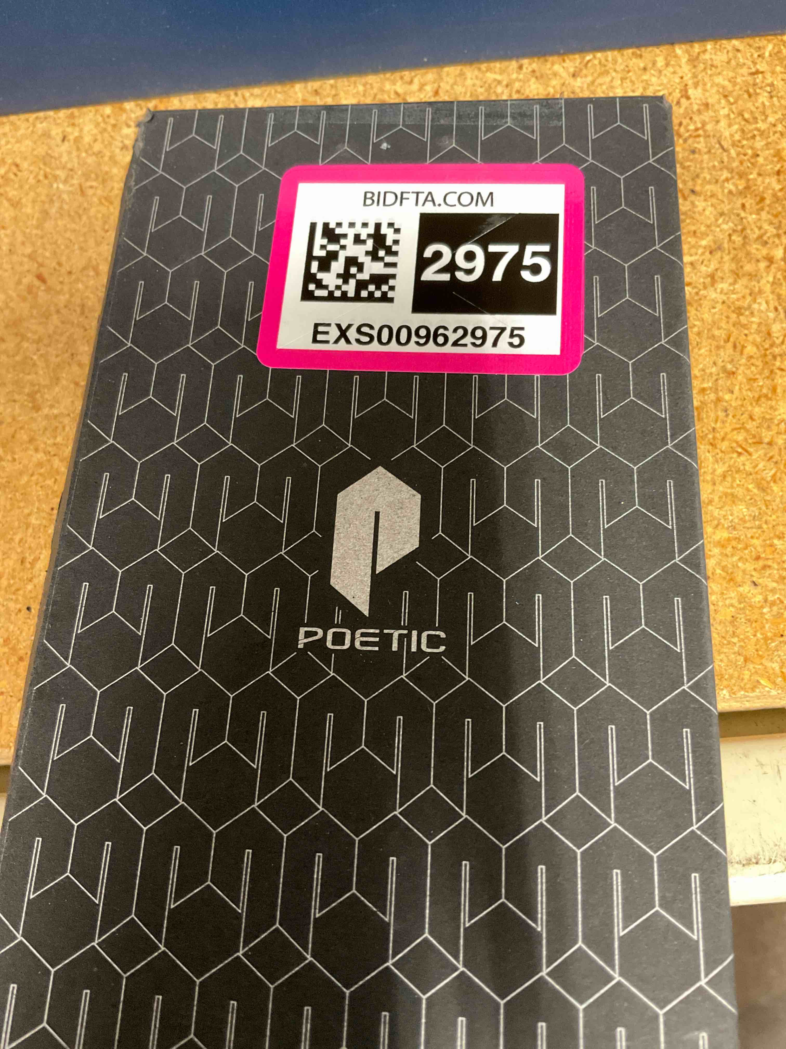 https://s3.amazonaws.com/lotting-images-prod/bidfta/EXS00962975_1703699949393.jpeg