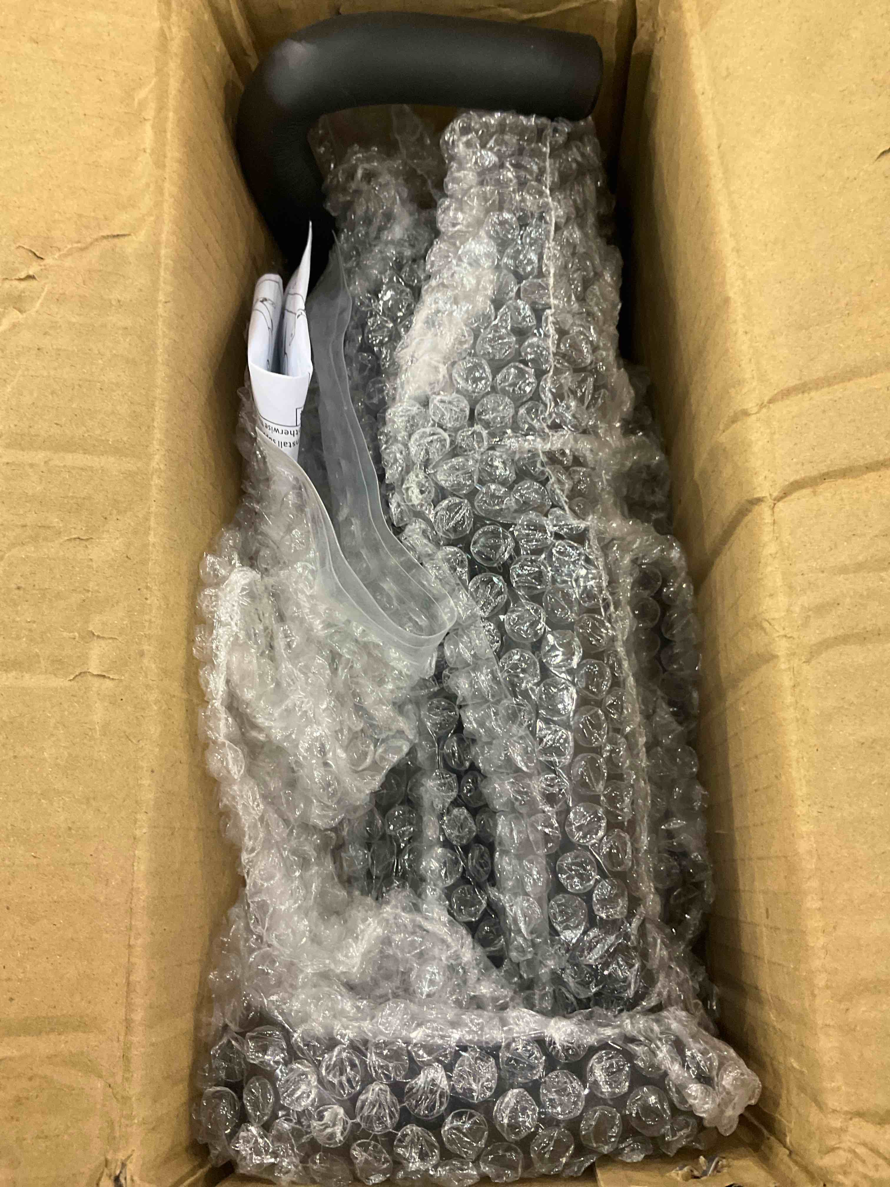 https://s3.amazonaws.com/lotting-images-prod/bidfta/EXS00963385_1703684279401.jpeg