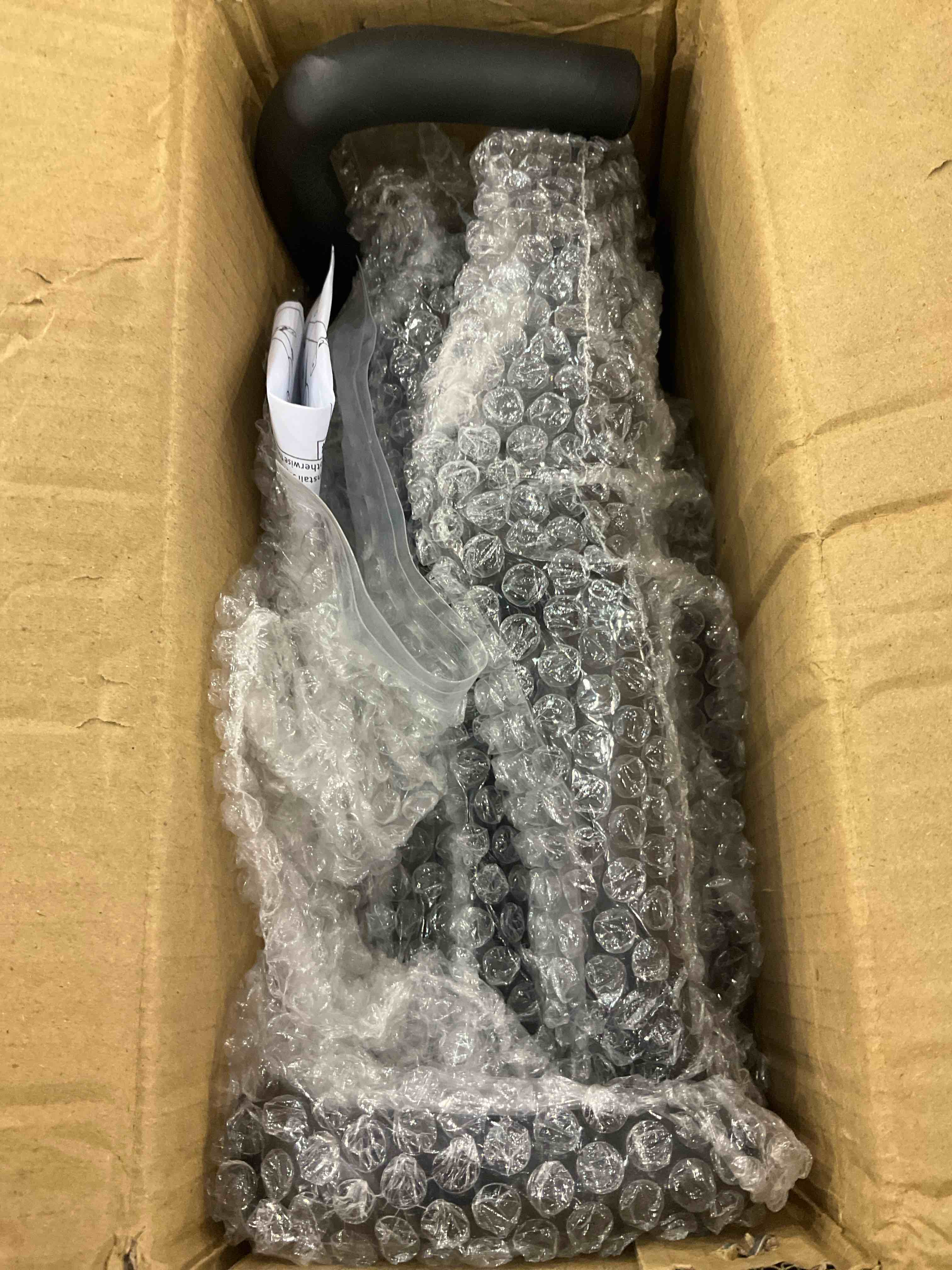 https://s3.amazonaws.com/lotting-images-prod/bidfta/EXS00963385_1703684280646.jpeg