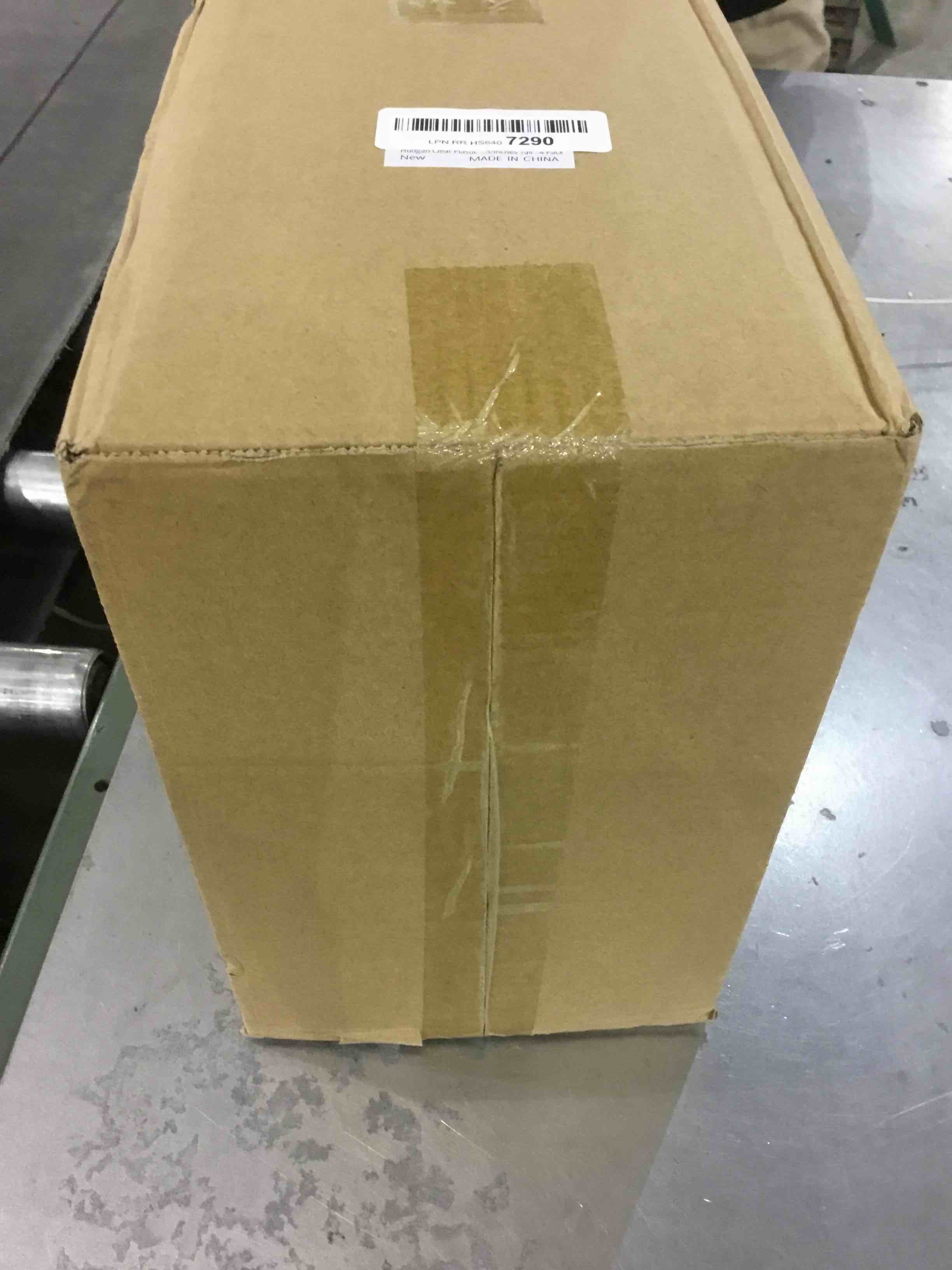 https://s3.amazonaws.com/lotting-images-prod/bidfta/EXS00963678_1702992507822.jpeg