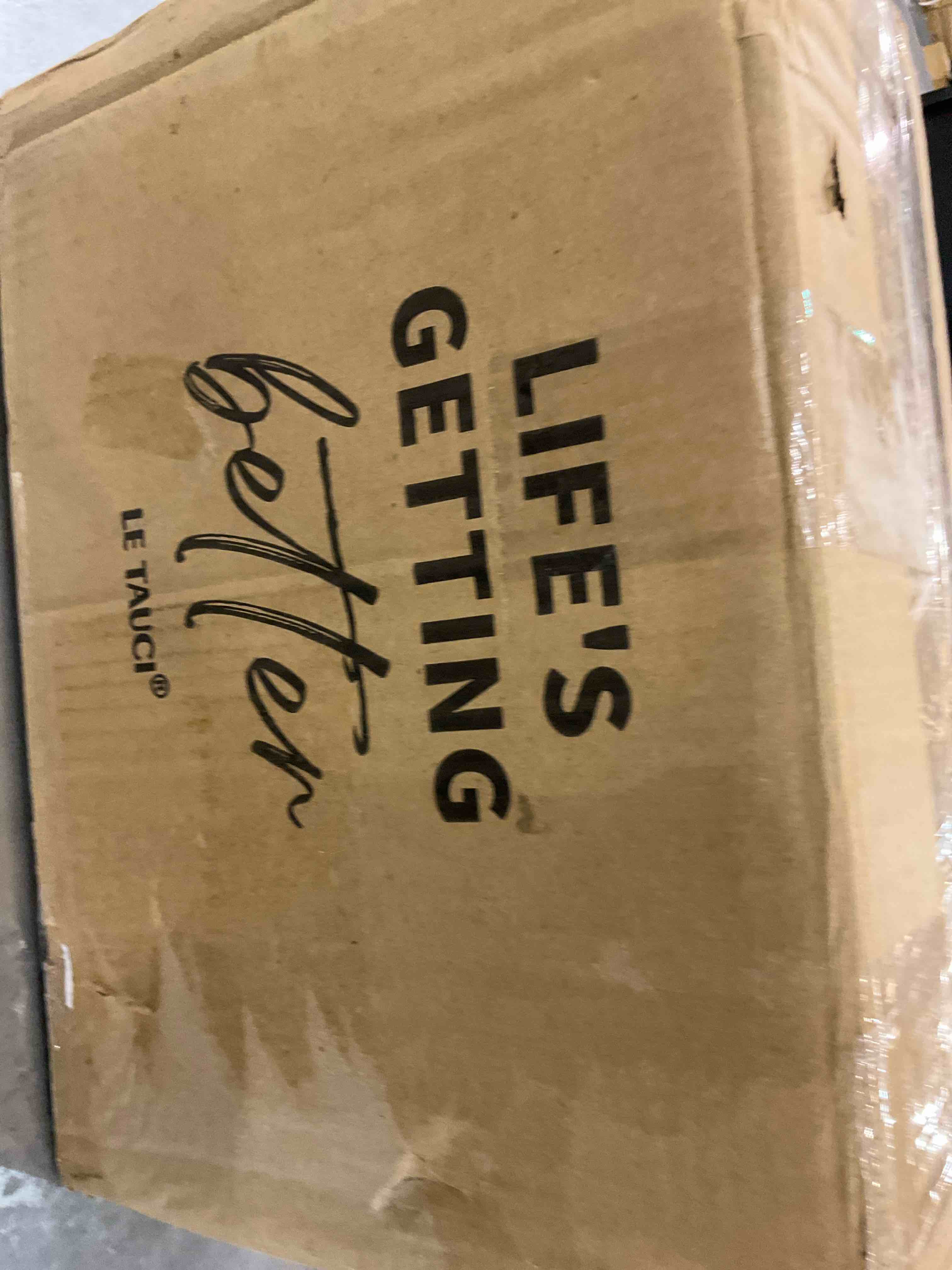 https://s3.amazonaws.com/lotting-images-prod/bidfta/EXS00964630_1703102857872.jpeg