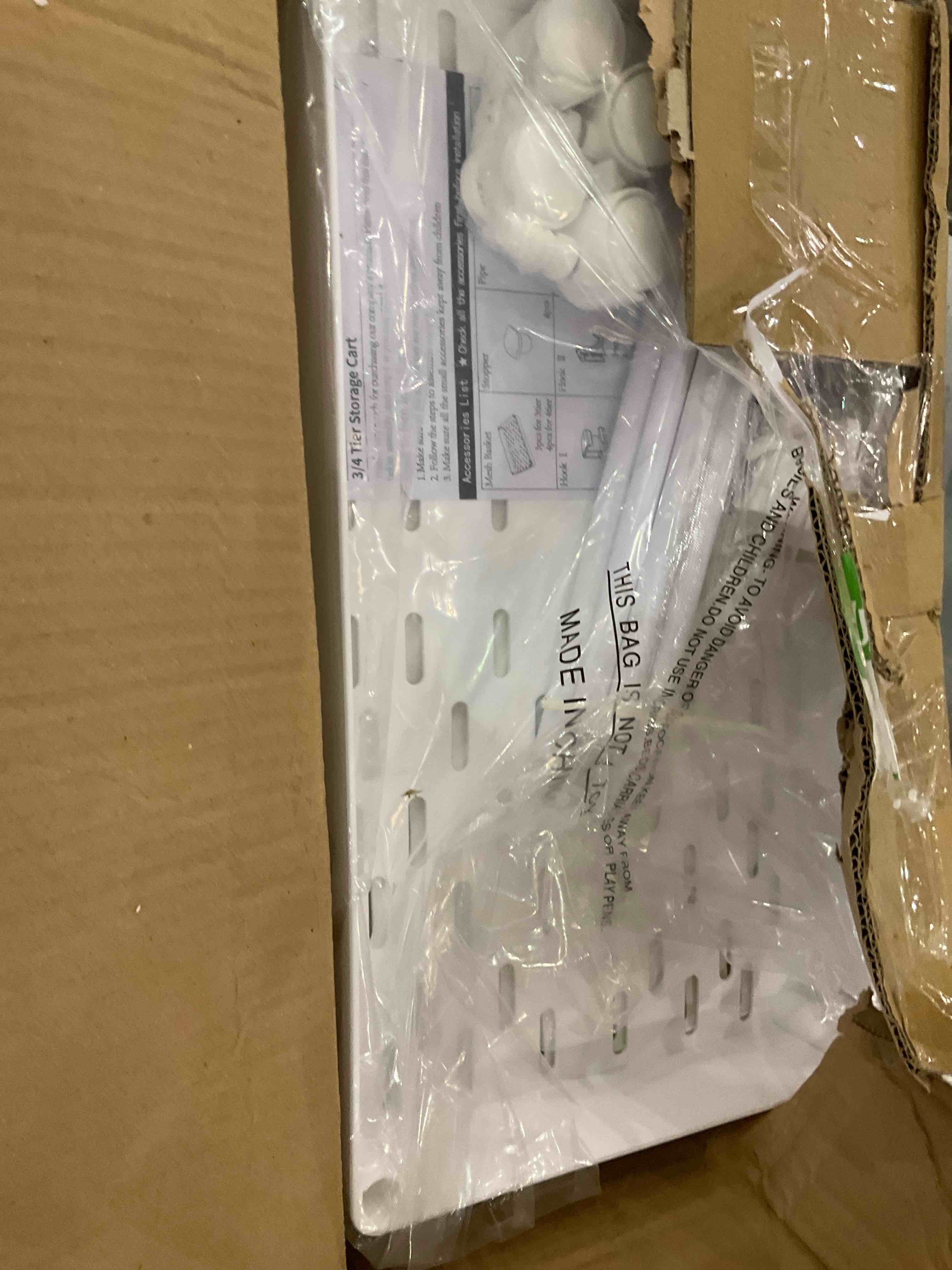 https://s3.amazonaws.com/lotting-images-prod/bidfta/EXS00964787_1703187449287.jpeg