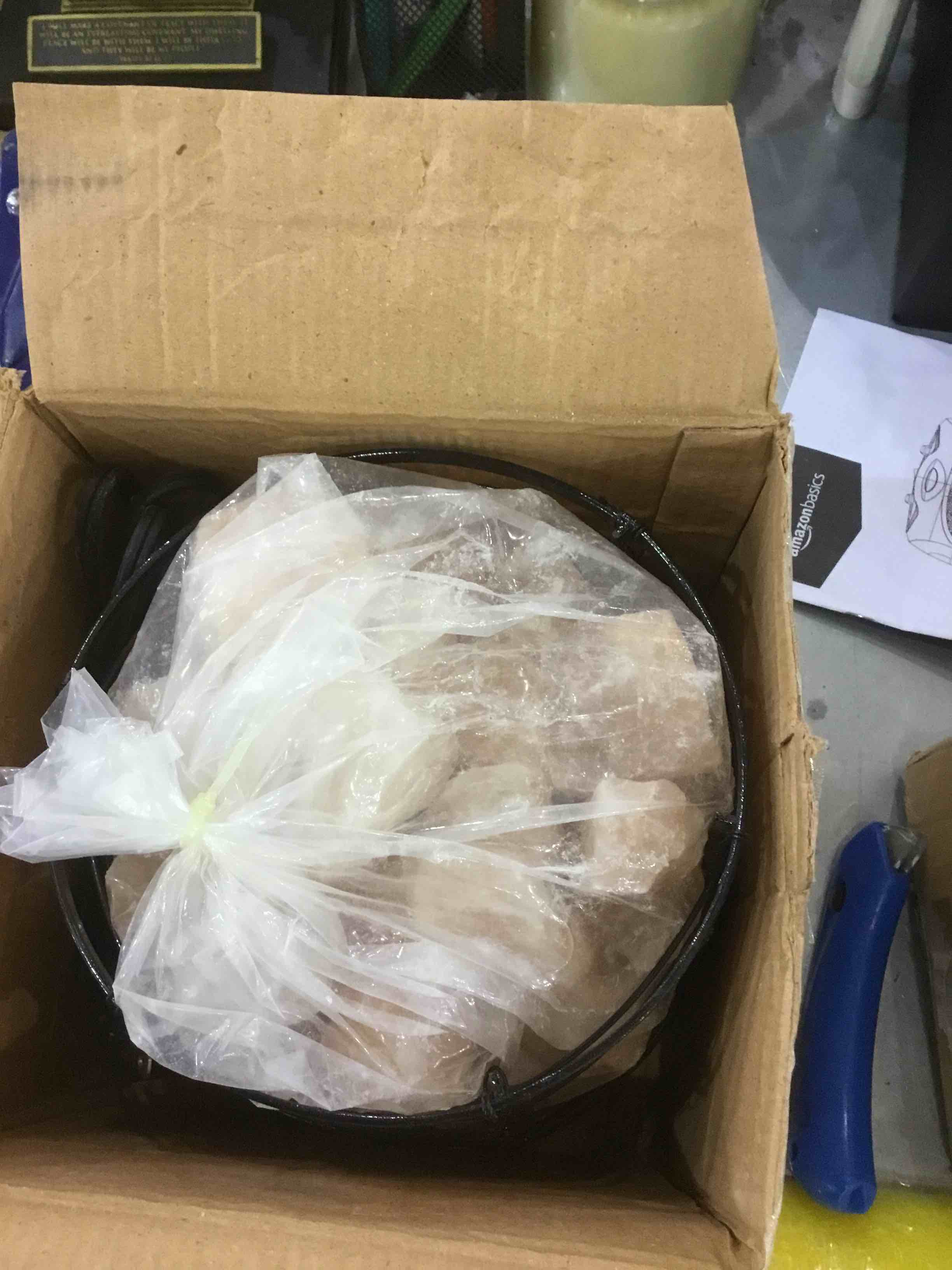 https://s3.amazonaws.com/lotting-images-prod/bidfta/EXS00965201_1703176584572.jpeg