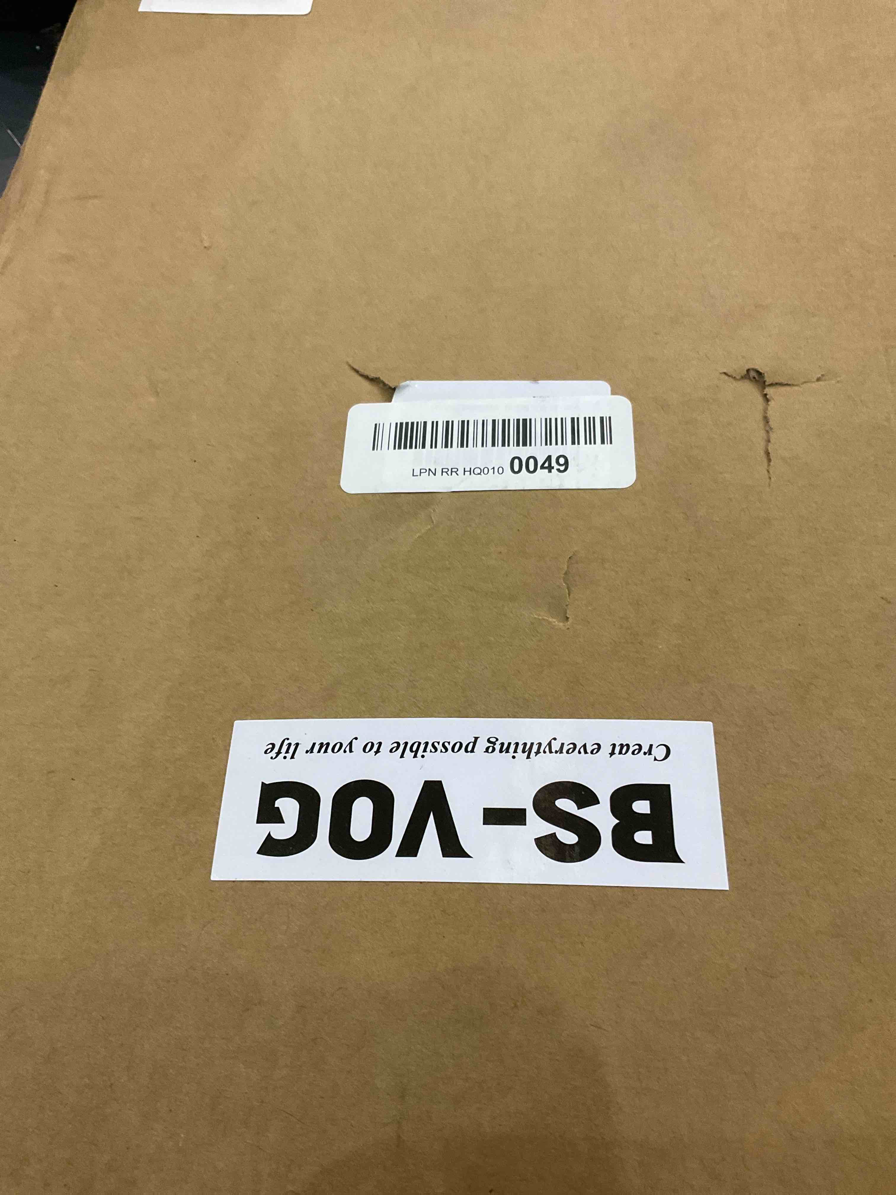 https://s3.amazonaws.com/lotting-images-prod/bidfta/EXS00965602_1703861272470.jpeg