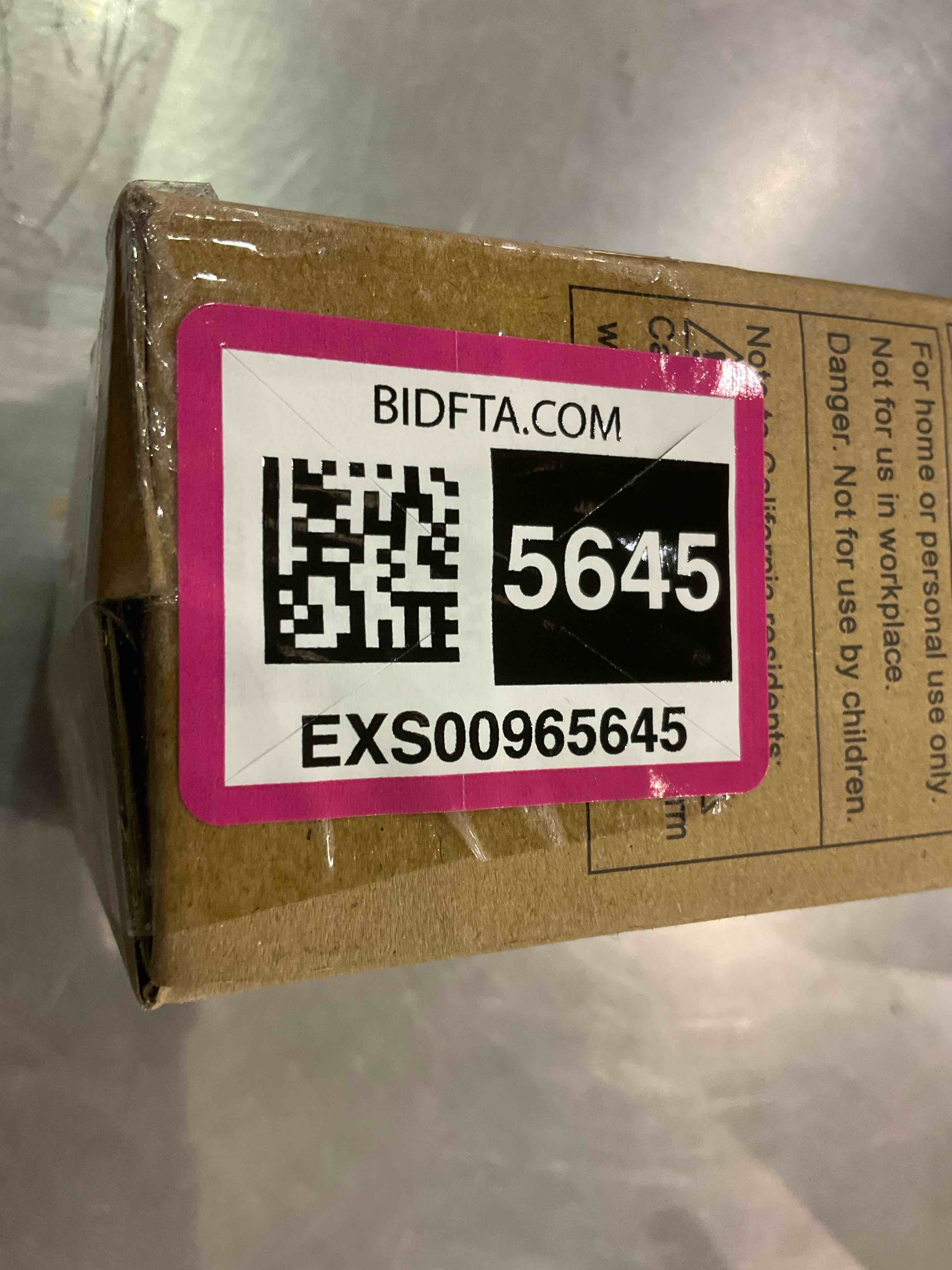 https://s3.amazonaws.com/lotting-images-prod/bidfta/EXS00965645_1703873451760.jpeg