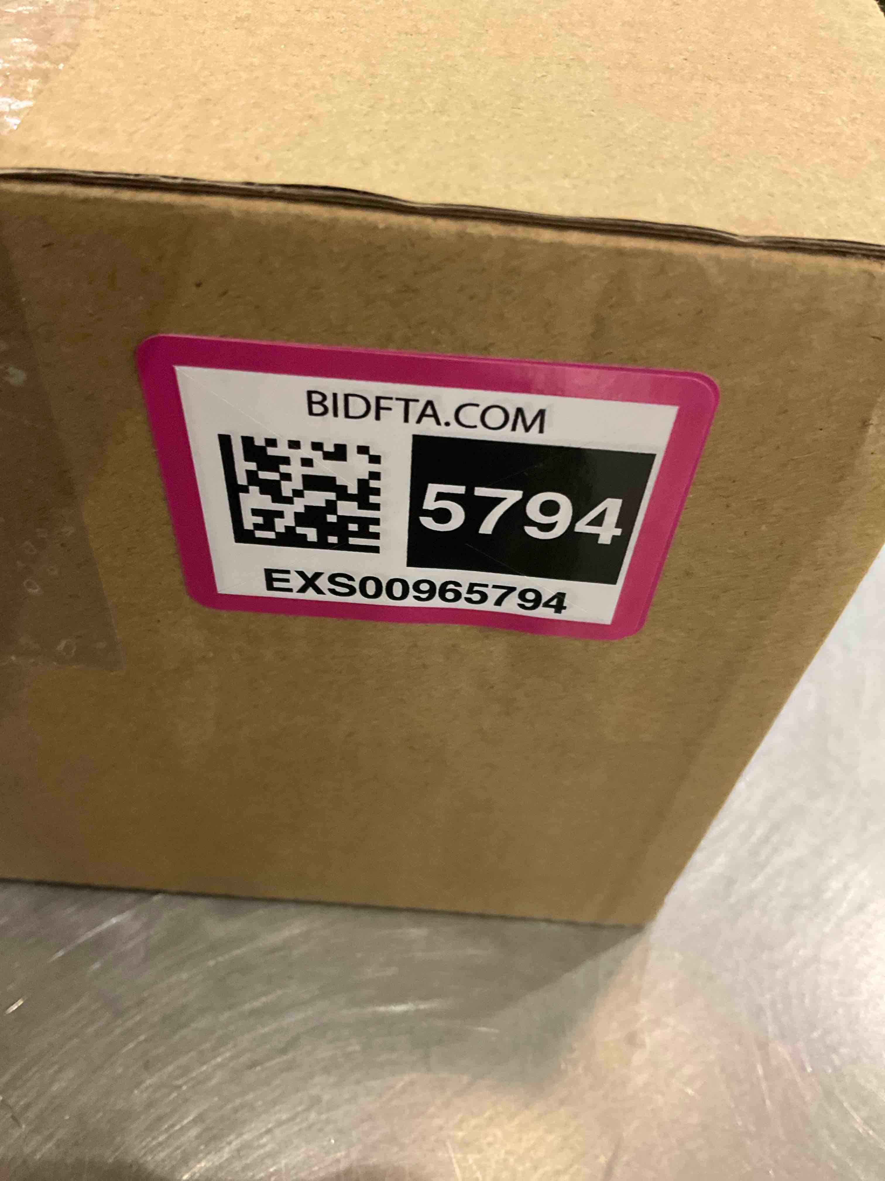 https://s3.amazonaws.com/lotting-images-prod/bidfta/EXS00965794_1704224214433.jpeg