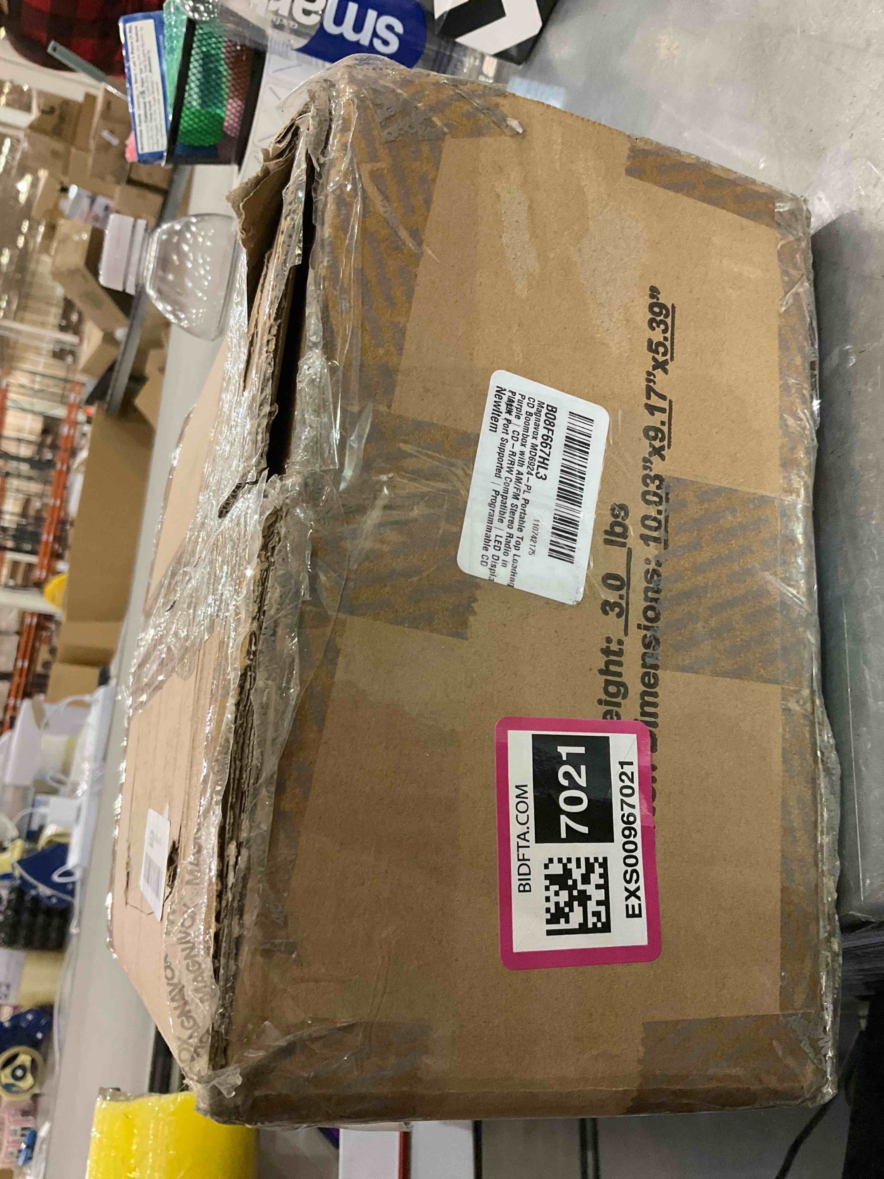 https://s3.amazonaws.com/lotting-images-prod/bidfta/EXS00967021_1703096640372.jpeg