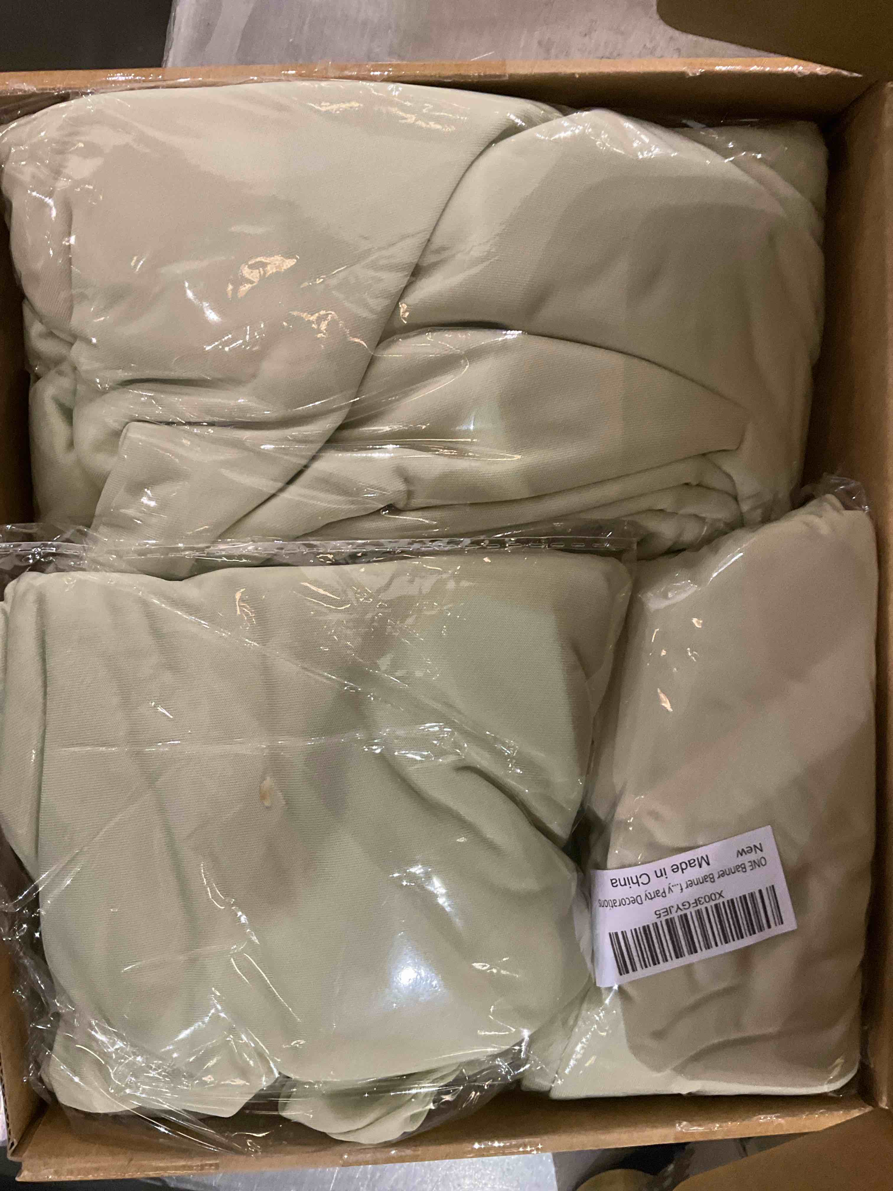 https://s3.amazonaws.com/lotting-images-prod/bidfta/EXS00967156_1703174911801.jpeg
