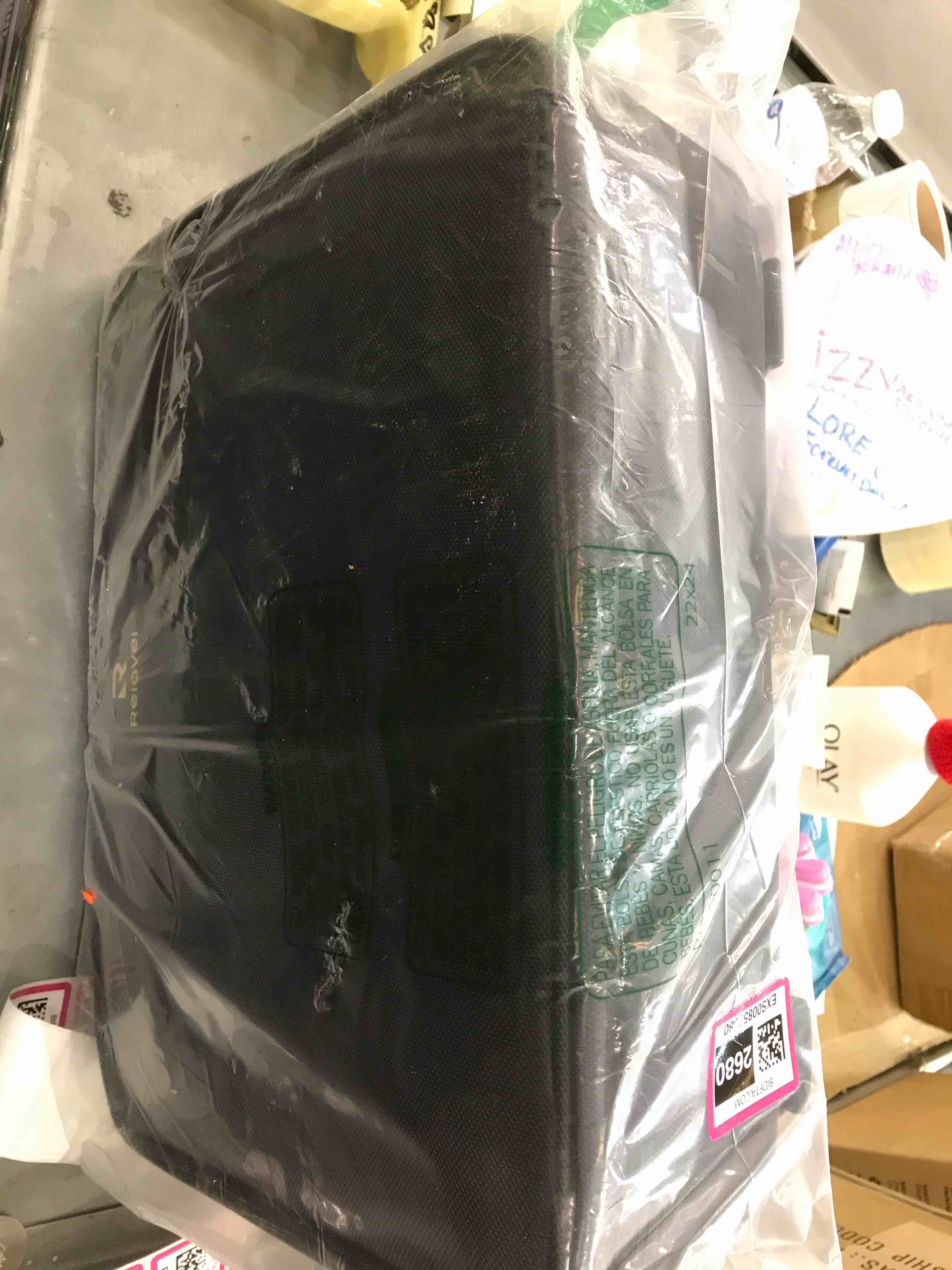 https://s3.amazonaws.com/lotting-images-prod/bidfta/EXS00967317_1704741903232.jpeg