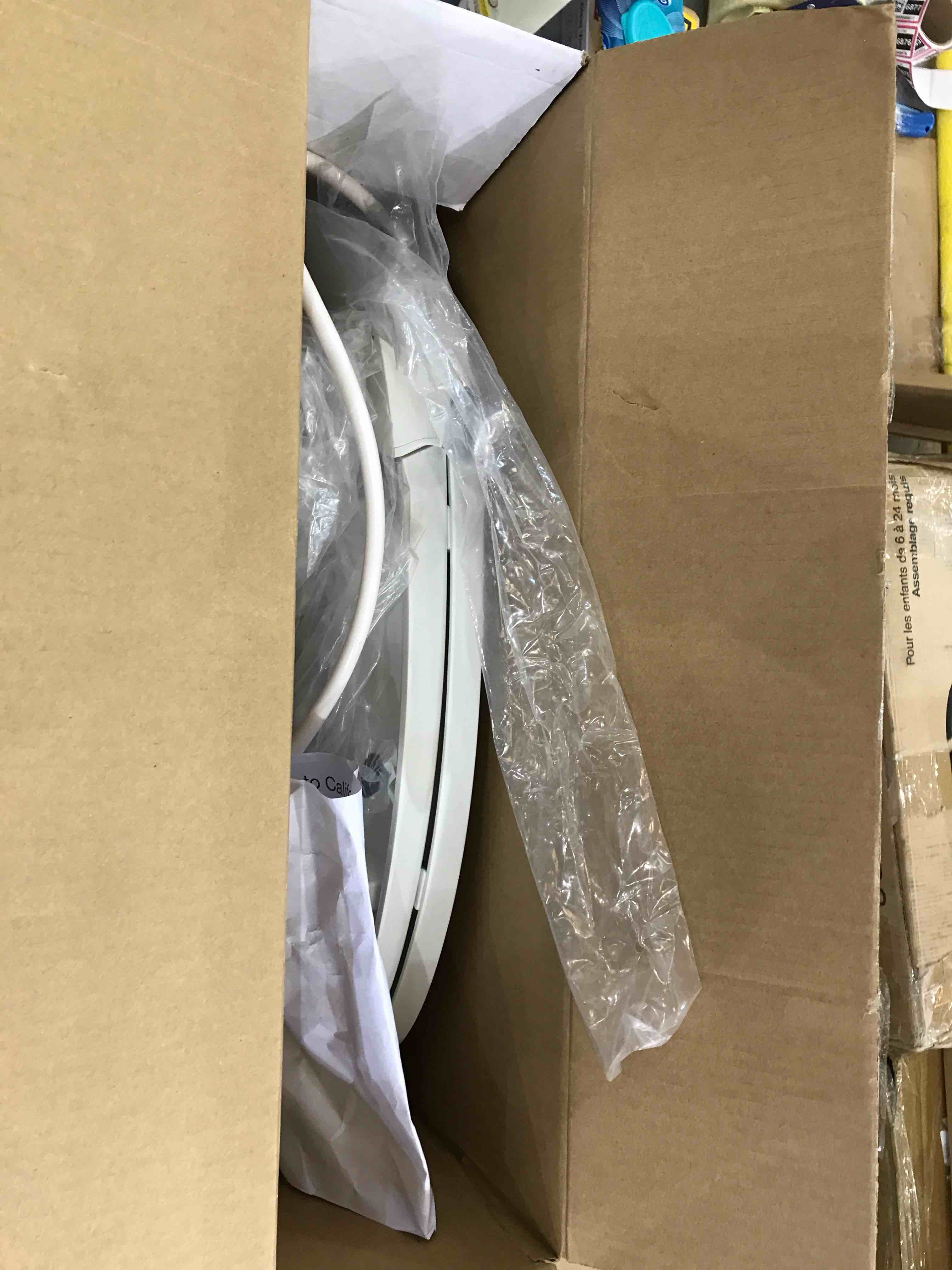 https://s3.amazonaws.com/lotting-images-prod/bidfta/EXS00967445_1704912495246.jpeg