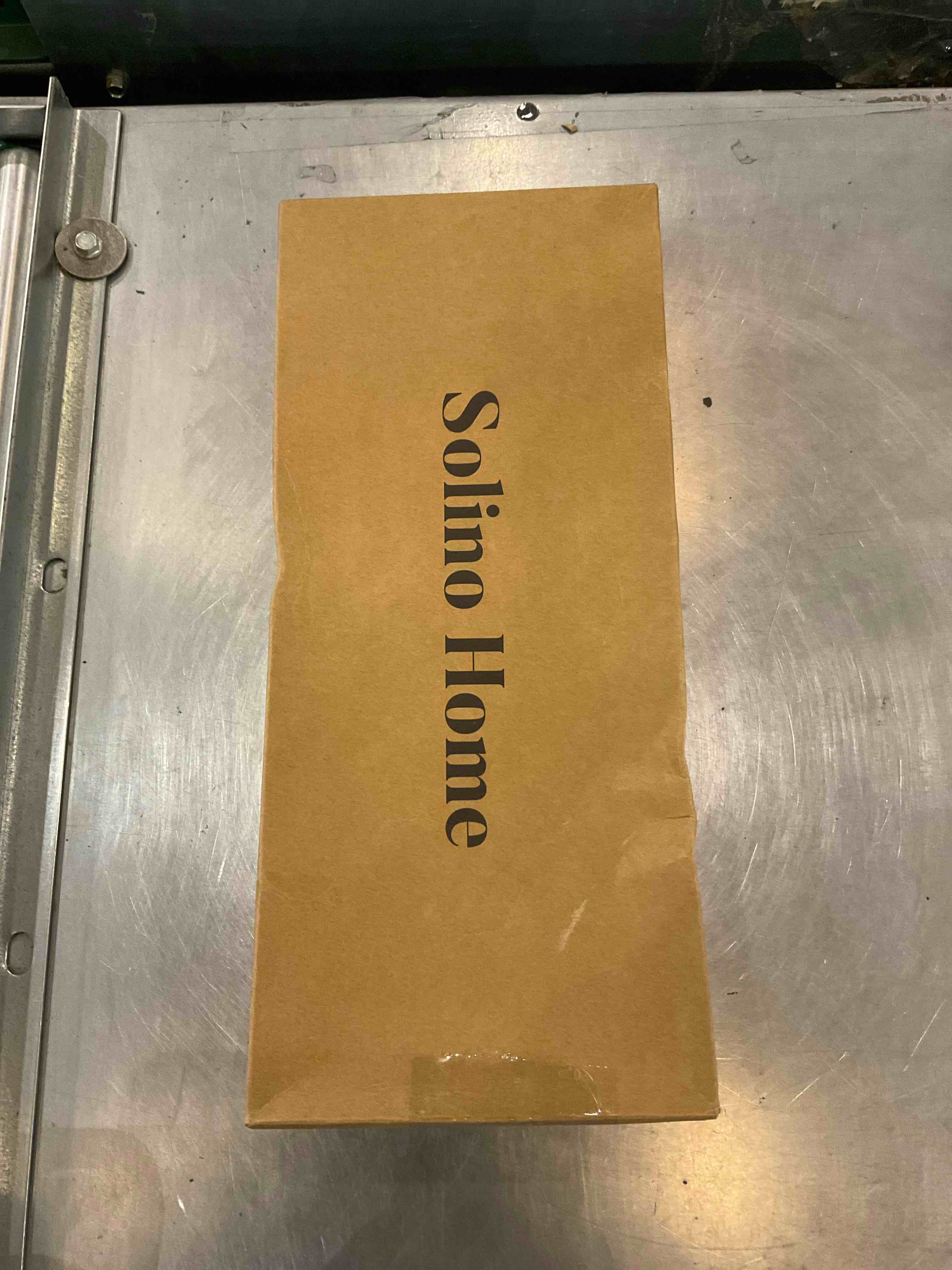 https://s3.amazonaws.com/lotting-images-prod/bidfta/EXS00968560_1703097210410.jpeg