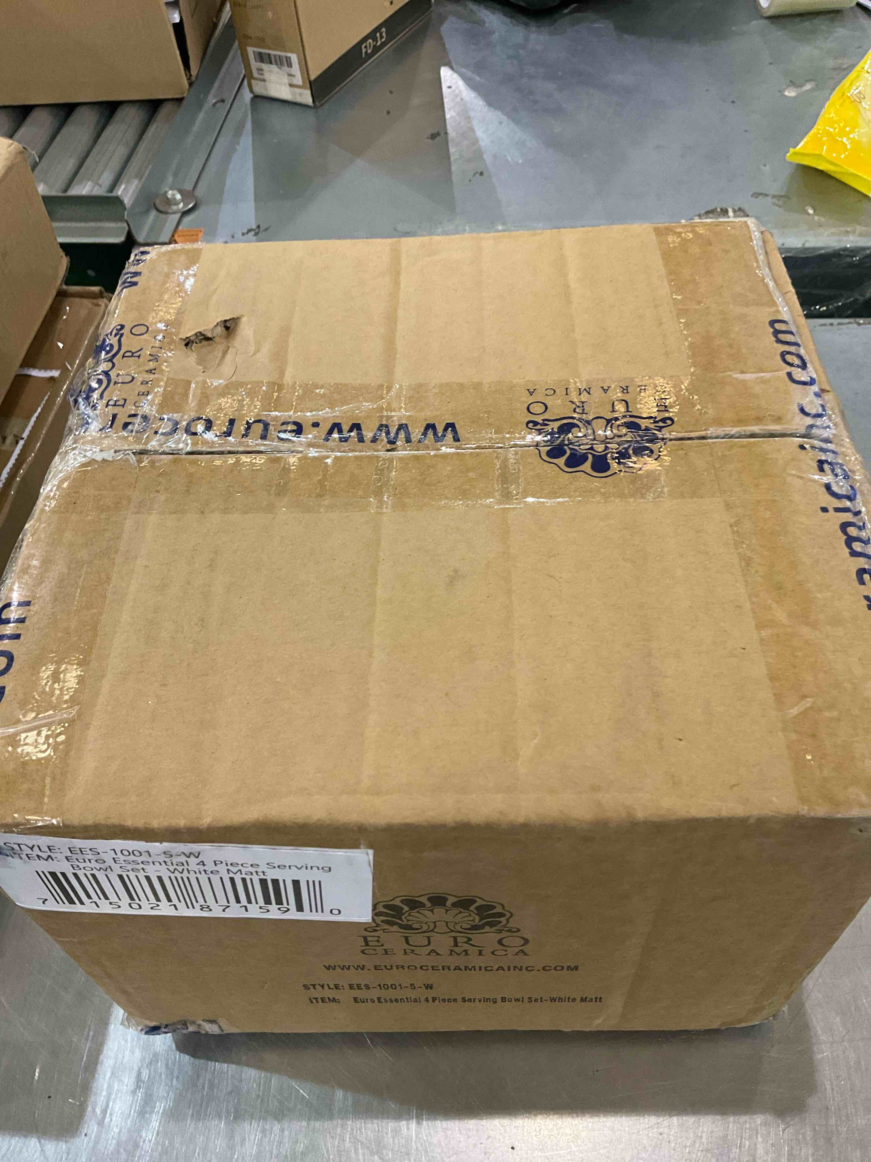 https://s3.amazonaws.com/lotting-images-prod/bidfta/EXS00968563_1703097401278.jpeg