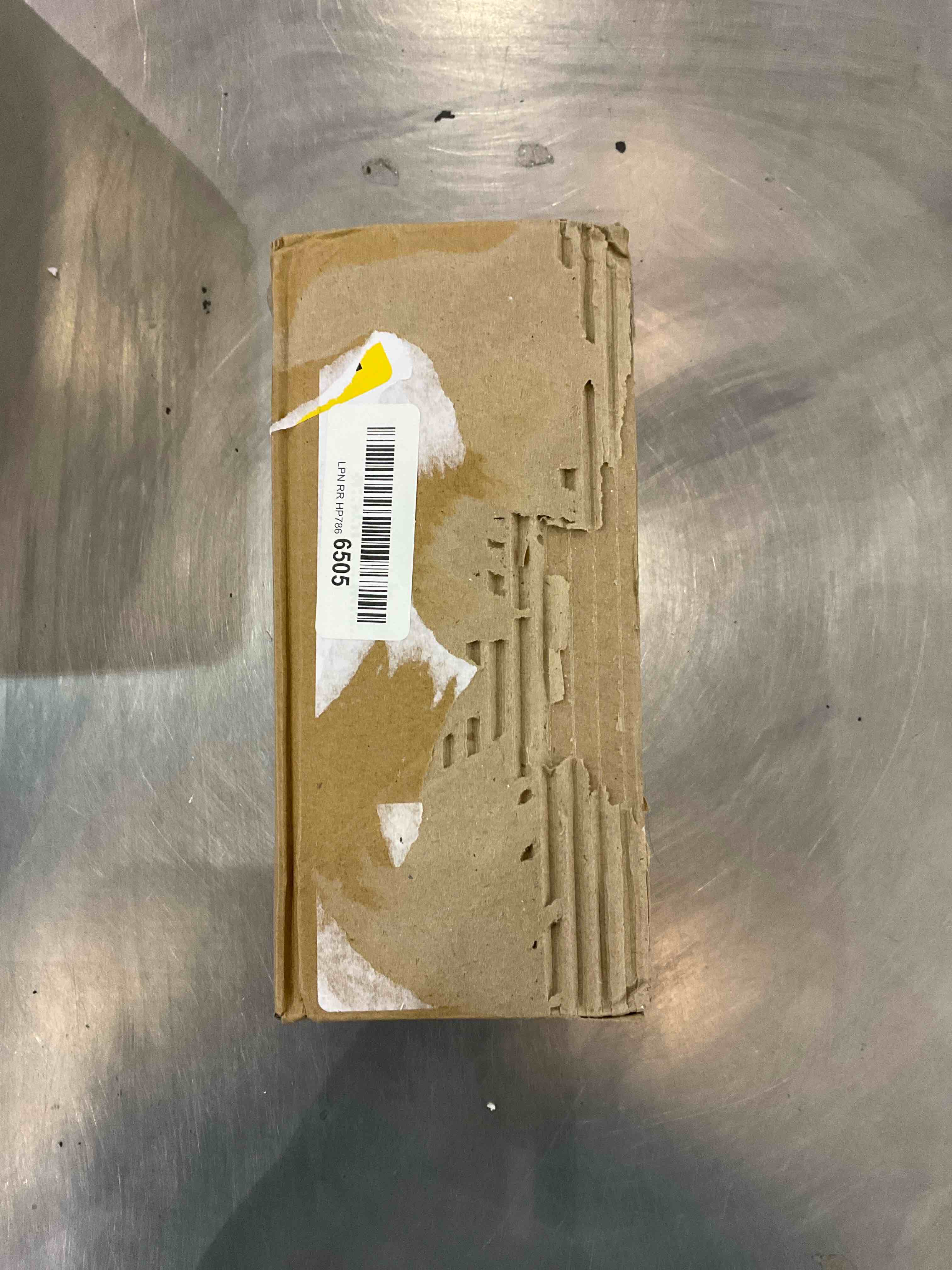 https://s3.amazonaws.com/lotting-images-prod/bidfta/EXS00968744_1703175546516.jpeg