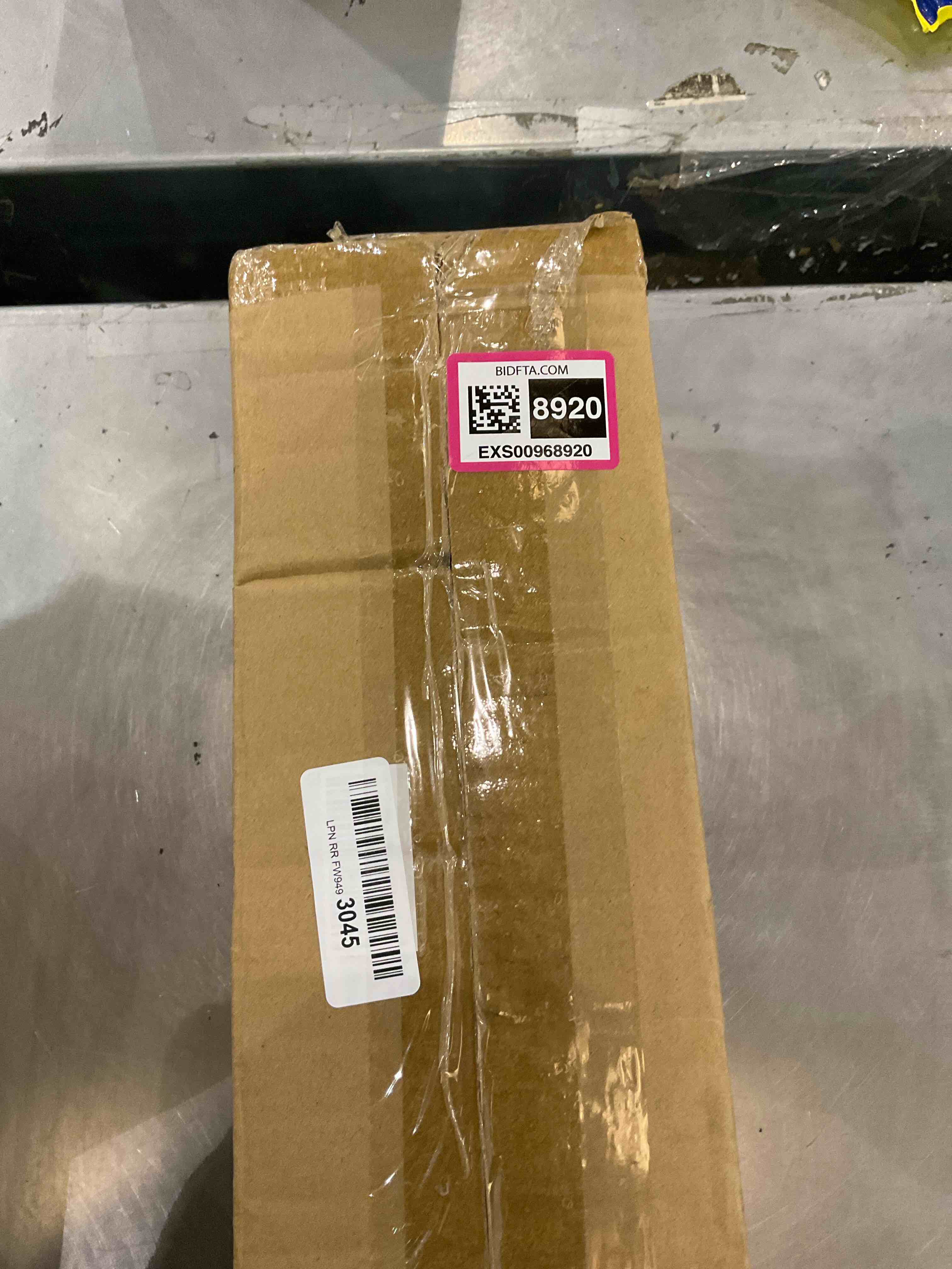 https://s3.amazonaws.com/lotting-images-prod/bidfta/EXS00968920_1703257106254.jpeg