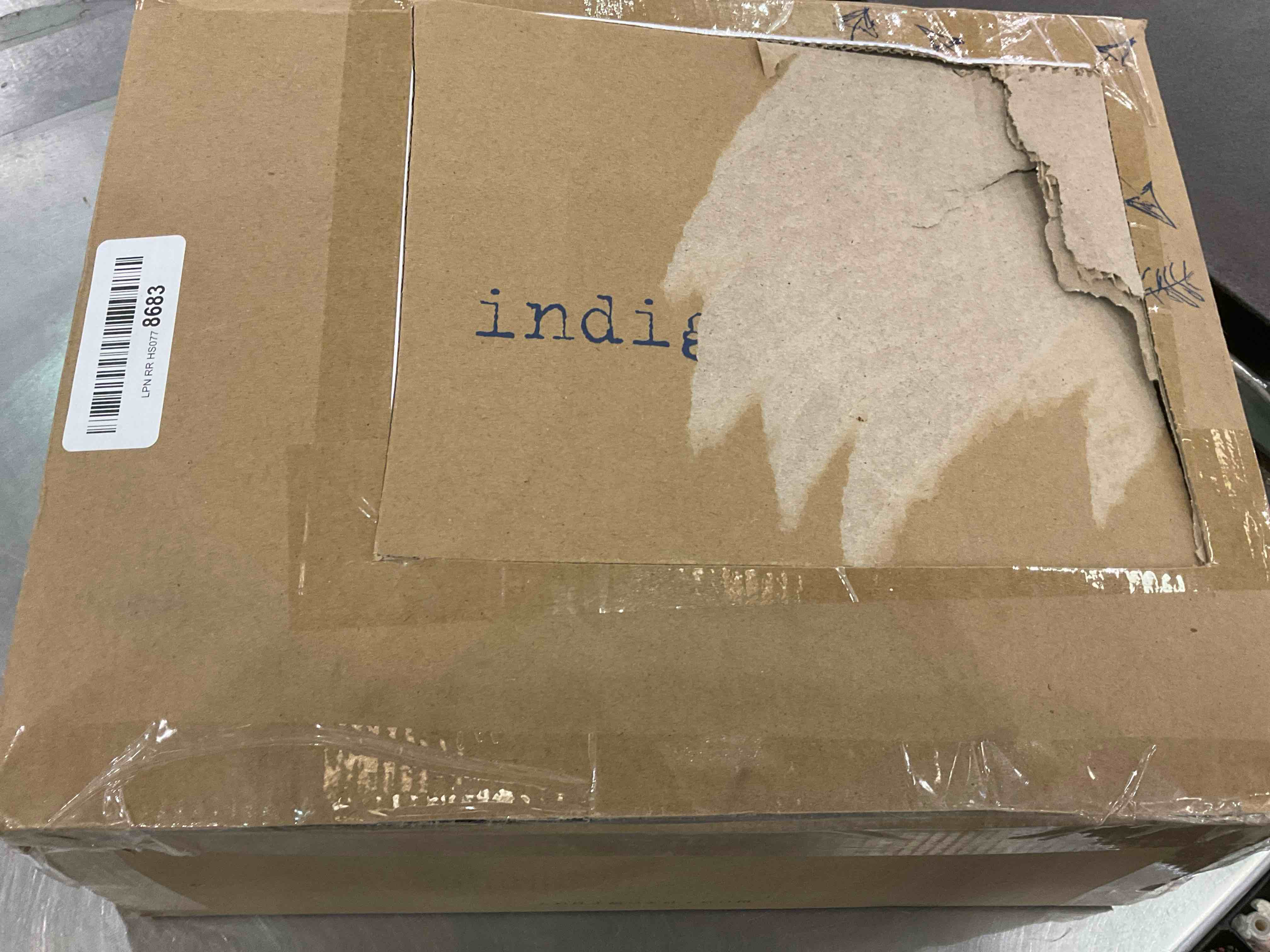 https://s3.amazonaws.com/lotting-images-prod/bidfta/EXS00969530_1704480802259.jpeg