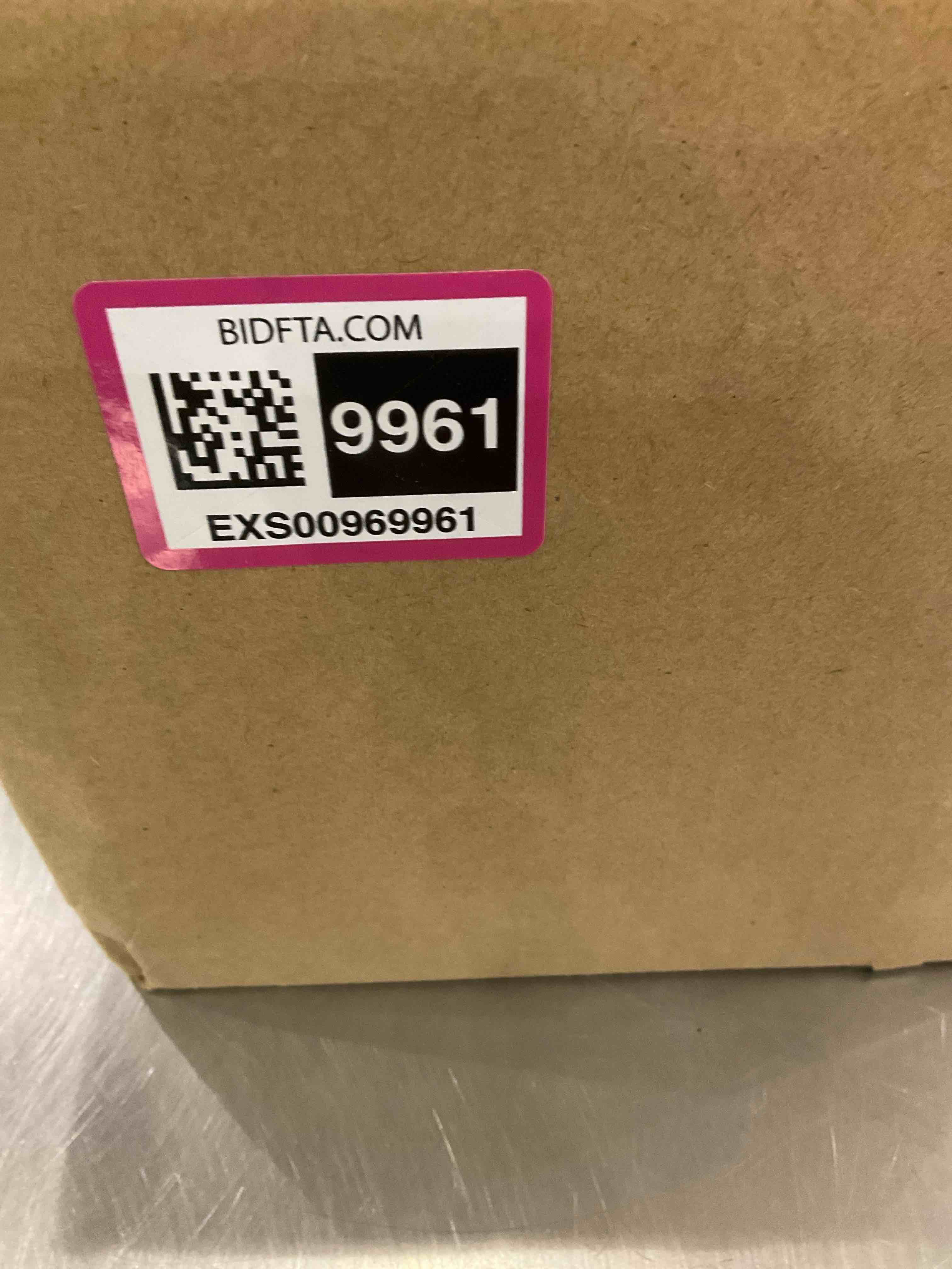 https://s3.amazonaws.com/lotting-images-prod/bidfta/EXS00969961_1704899028323.jpeg
