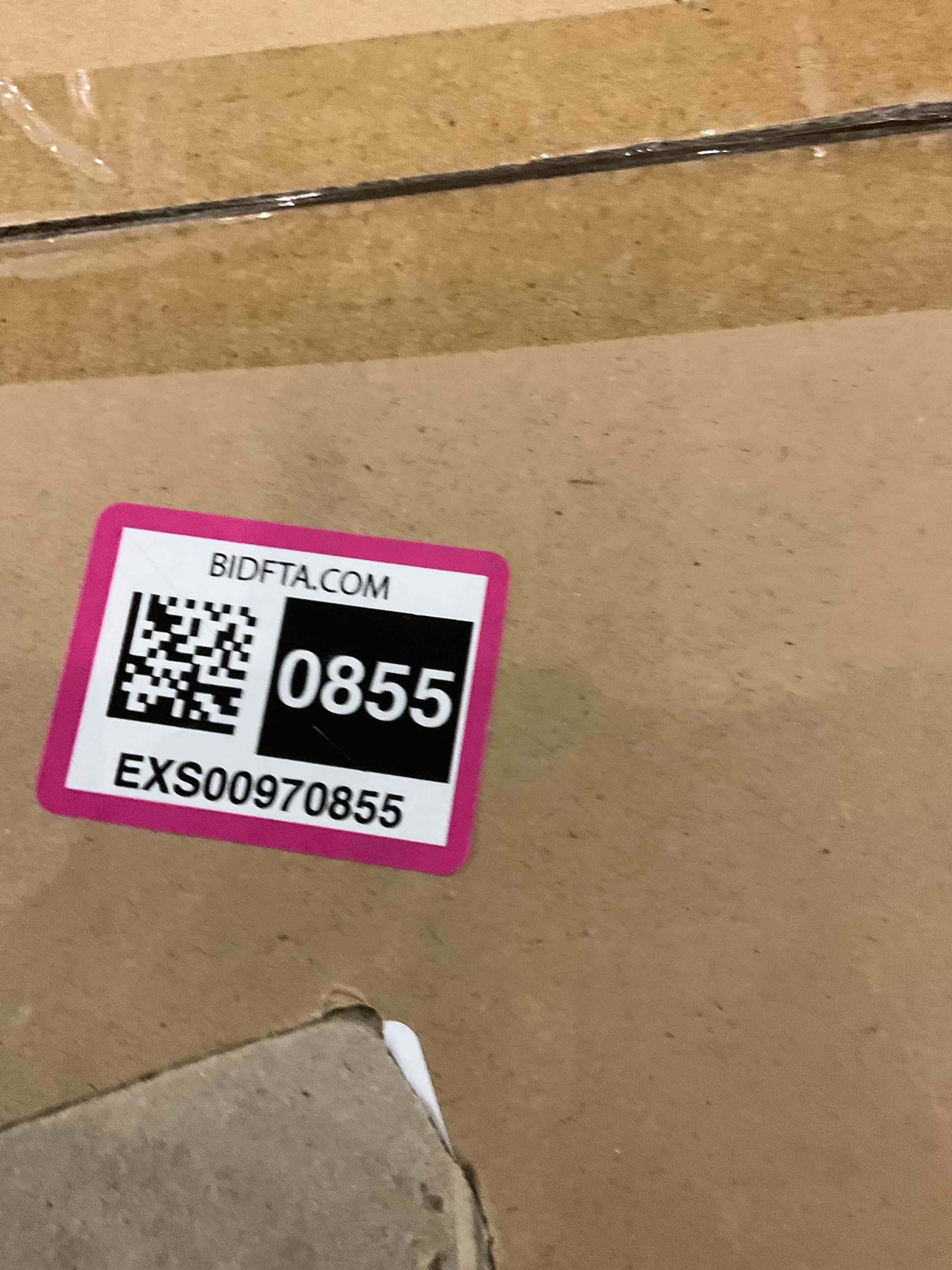 https://s3.amazonaws.com/lotting-images-prod/bidfta/EXS00970855_1704978781328.jpeg
