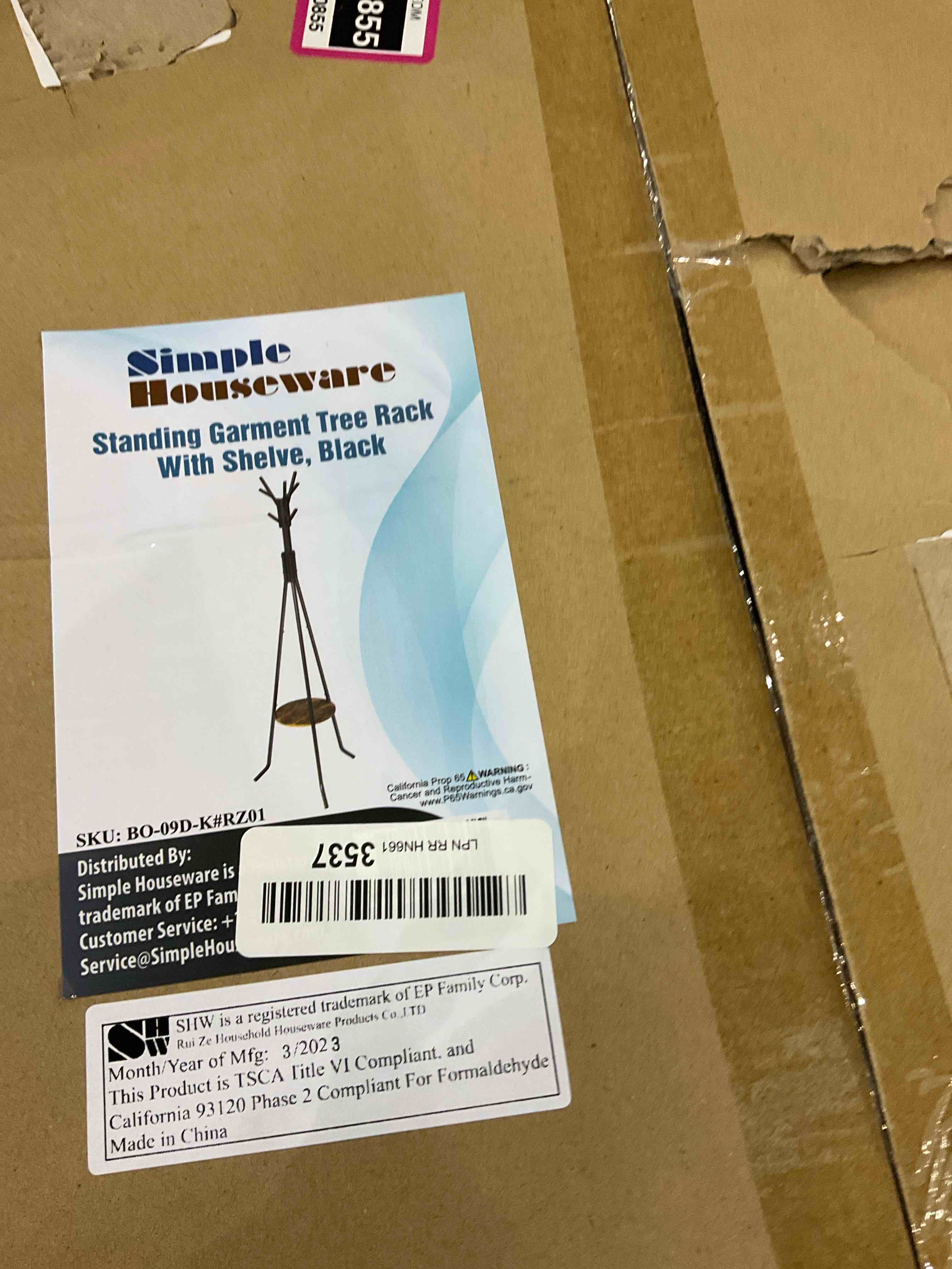 https://s3.amazonaws.com/lotting-images-prod/bidfta/EXS00970855_1704978785191.jpeg