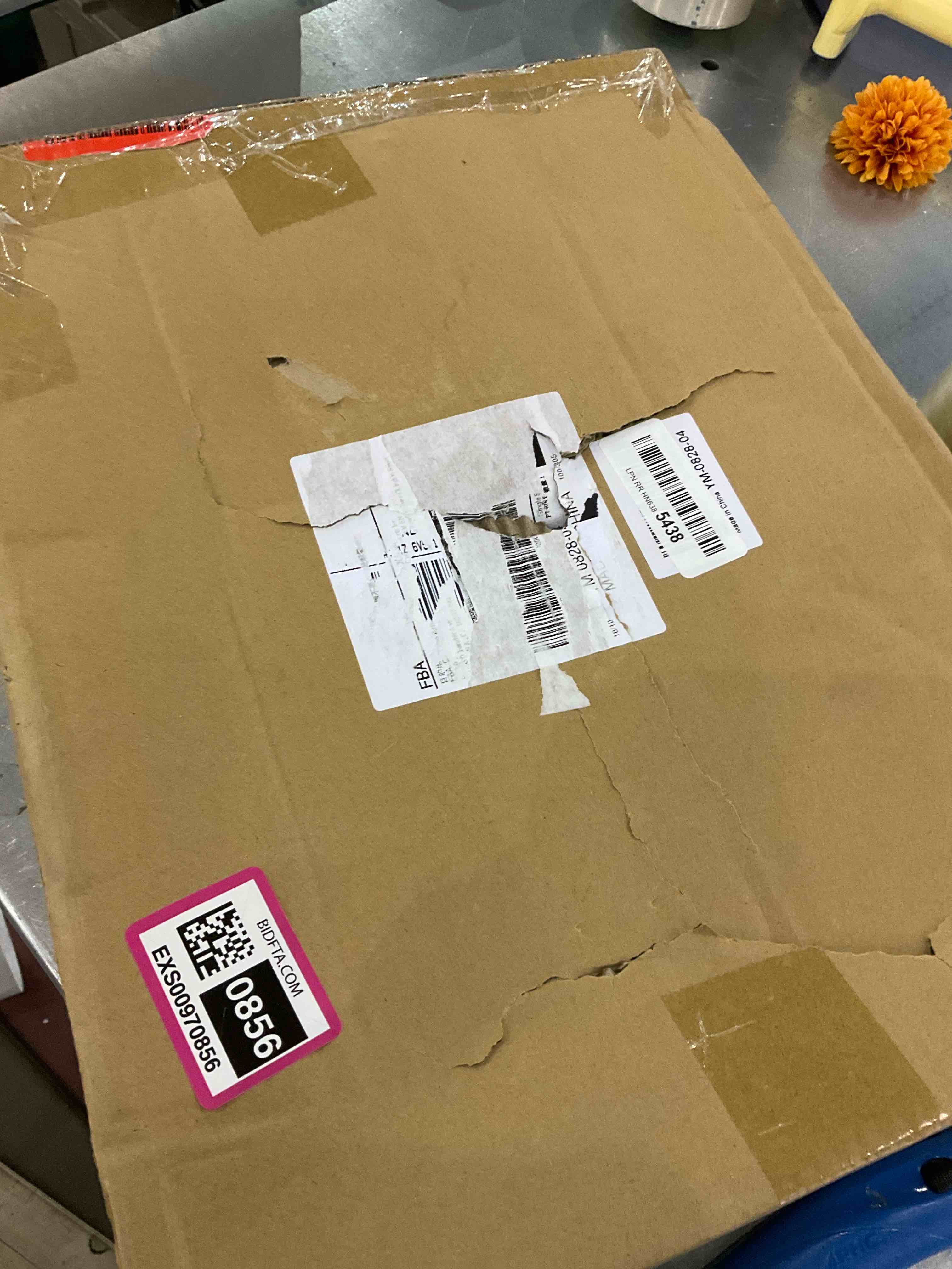 https://s3.amazonaws.com/lotting-images-prod/bidfta/EXS00970856_1704978879116.jpeg