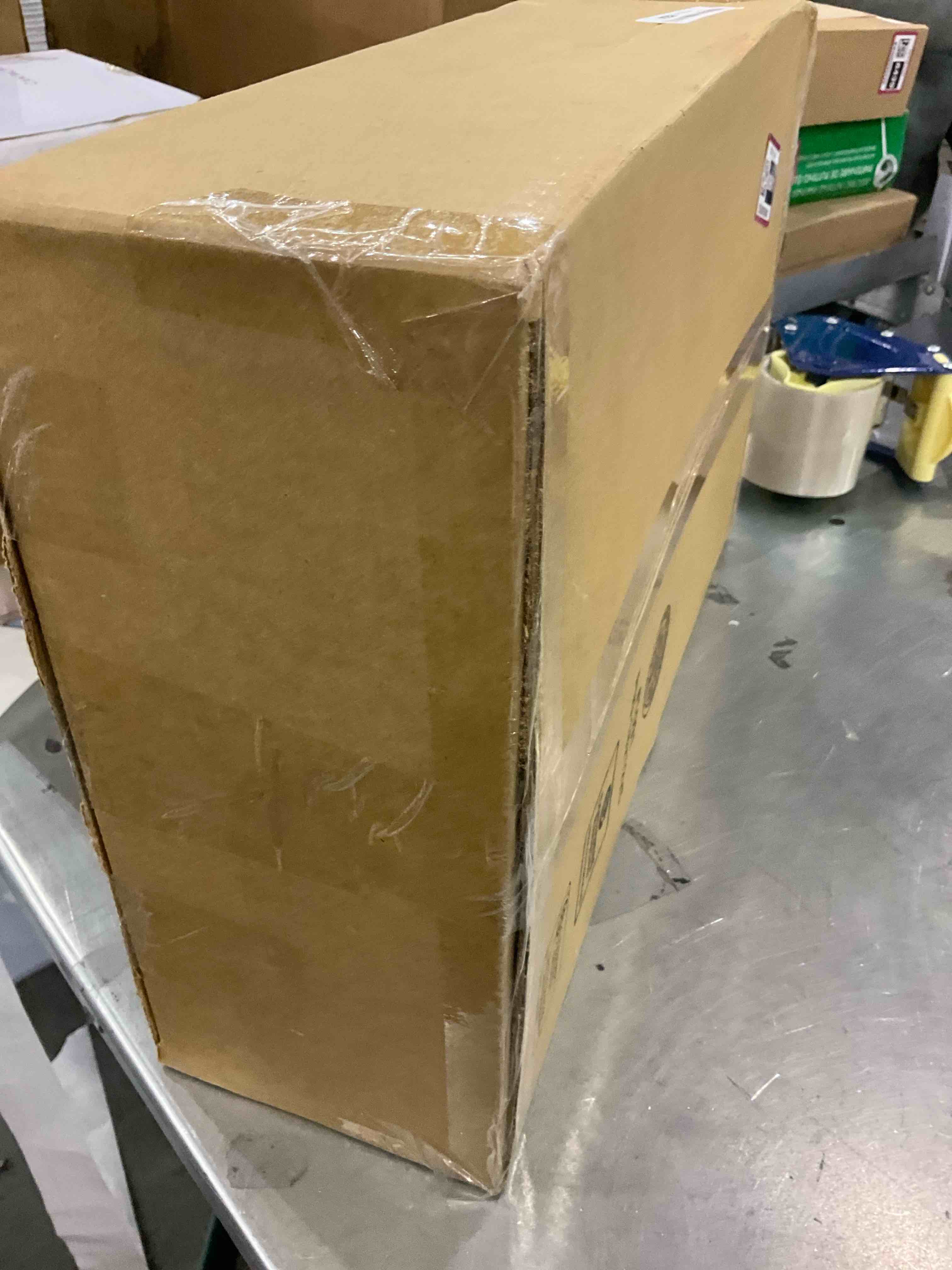 https://s3.amazonaws.com/lotting-images-prod/bidfta/EXS00970861_1704979383788.jpeg