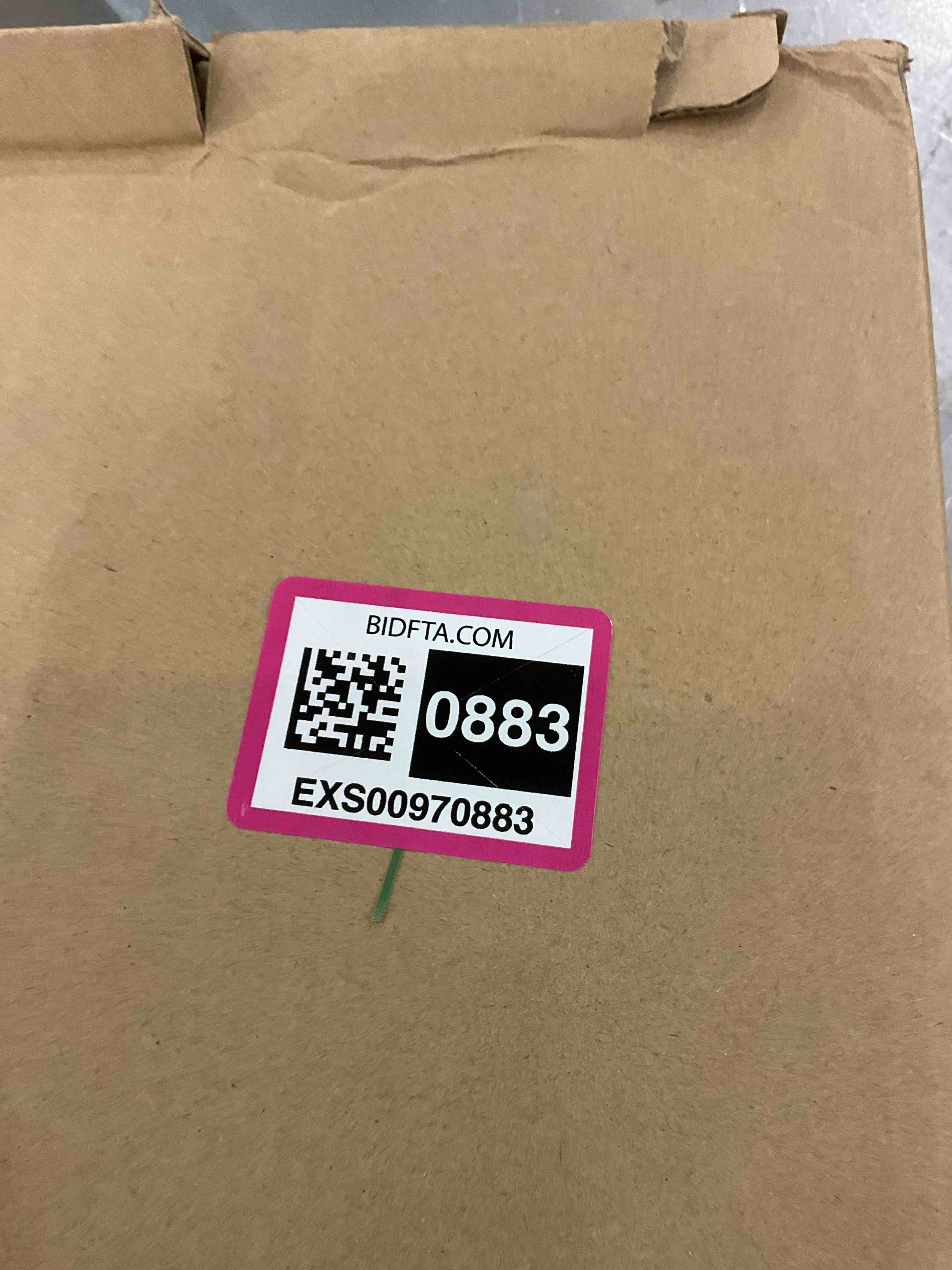https://s3.amazonaws.com/lotting-images-prod/bidfta/EXS00970883_1704983091238.jpeg