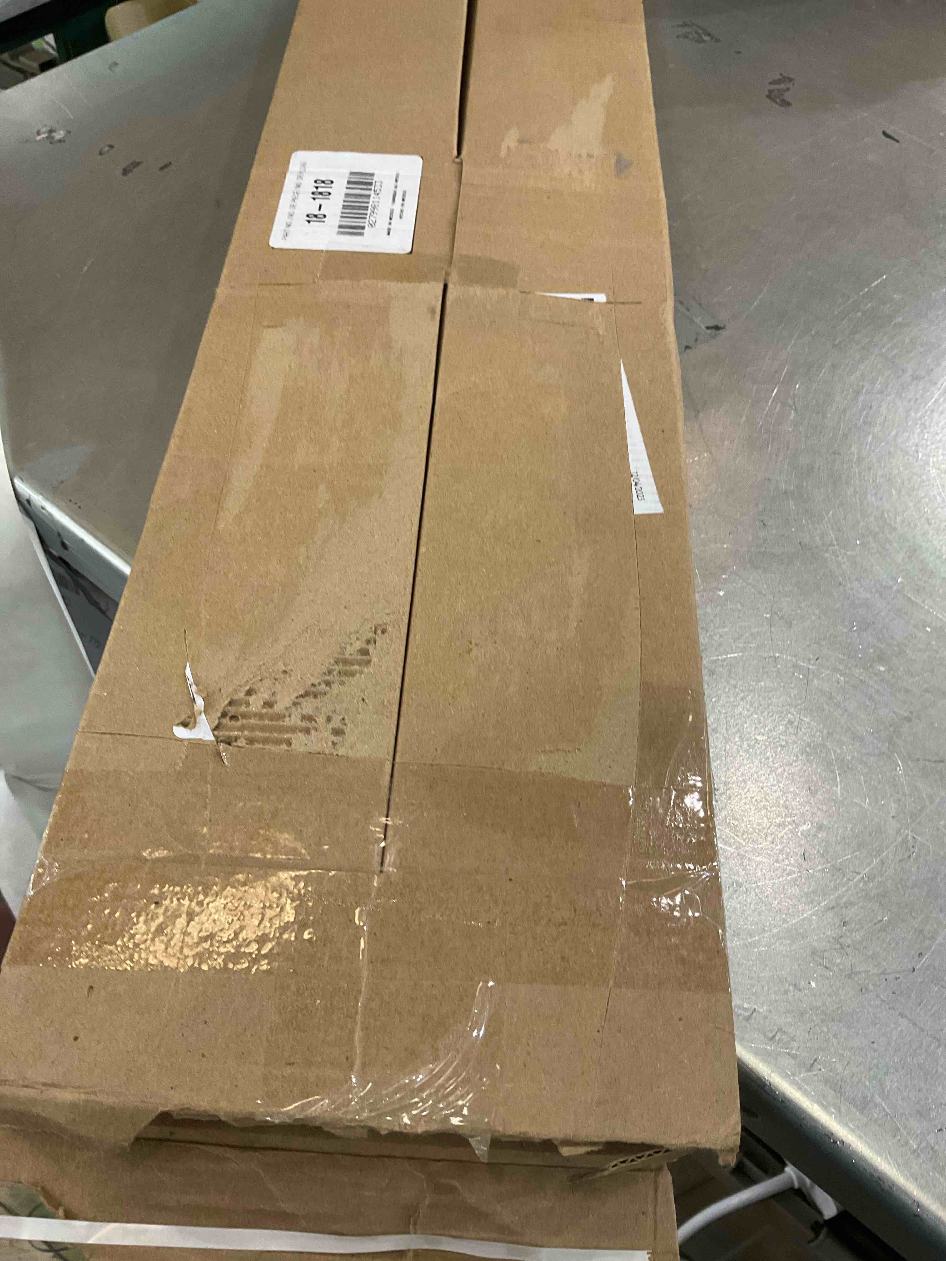 https://s3.amazonaws.com/lotting-images-prod/bidfta/EXS00970962_1704994785222.jpeg
