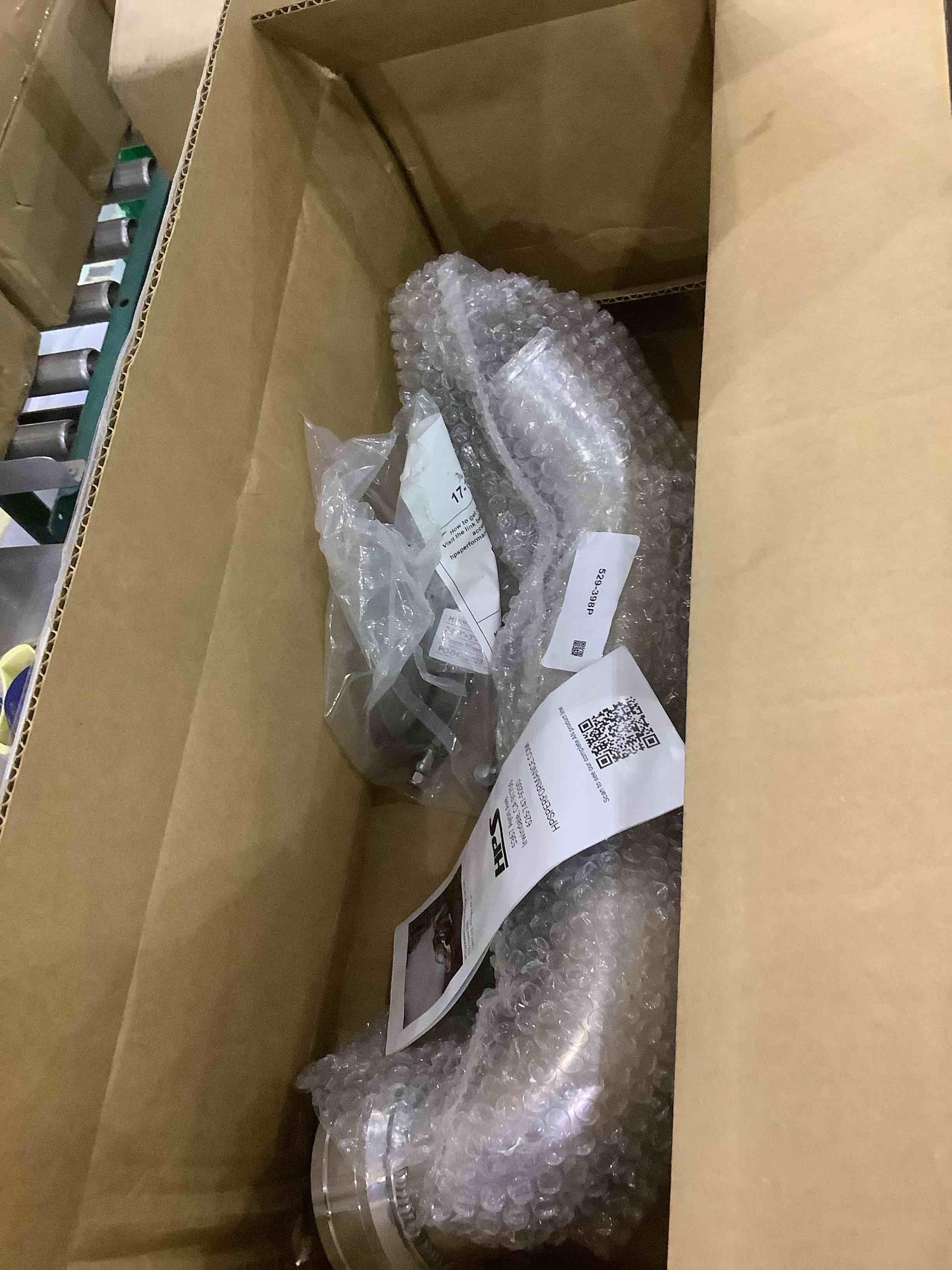 https://s3.amazonaws.com/lotting-images-prod/bidfta/EXS00971179_1704978230198.jpeg