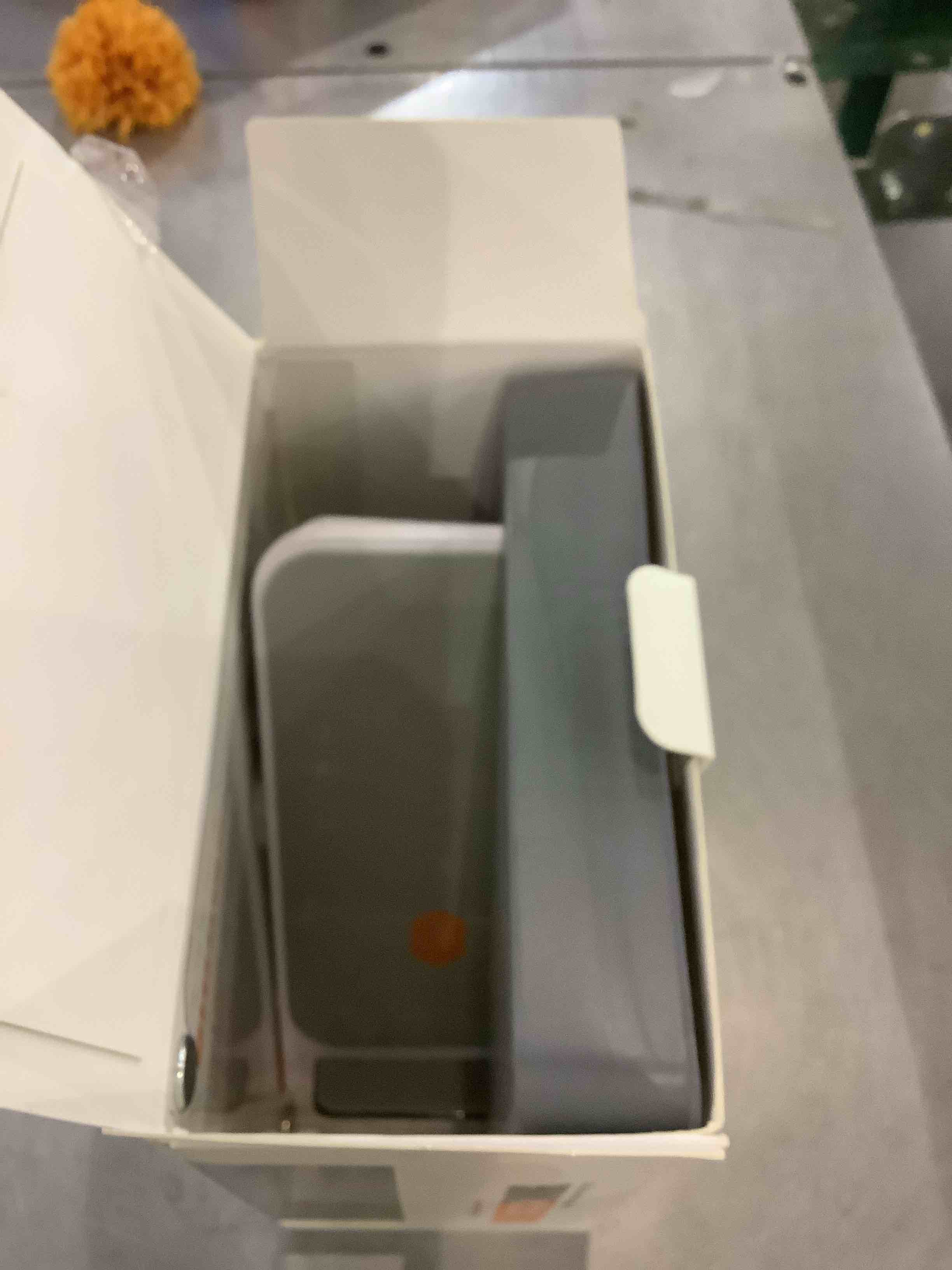 https://s3.amazonaws.com/lotting-images-prod/bidfta/EXS00971395_1705067149158.jpeg